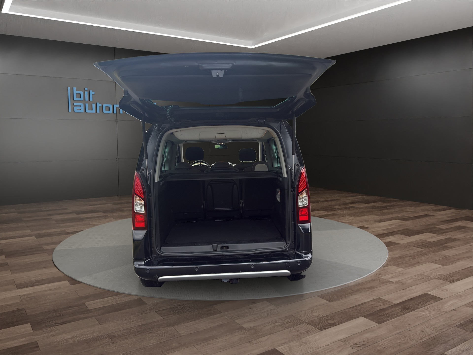 CITROEN Berlingo 1.6 e-HDi Exclusive EGS6-image-6