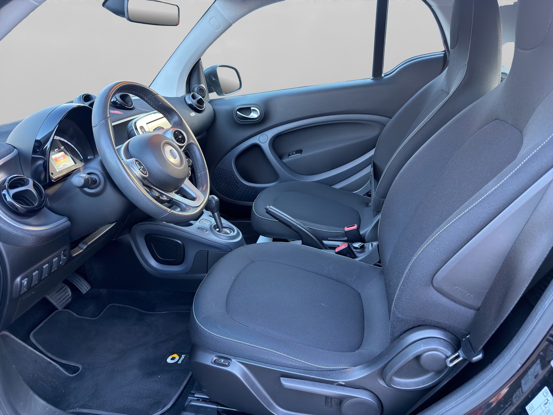 SMART fortwo citypassion twinmatic-image-8