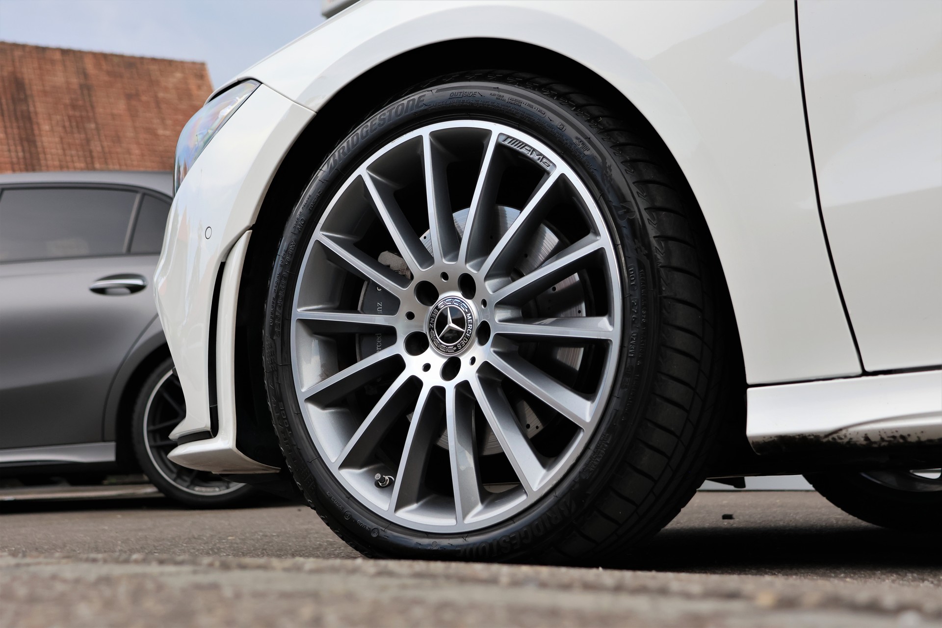 MERCEDES-BENZ CLA 200 AMG Line 7G-DCT (CH)-image-7