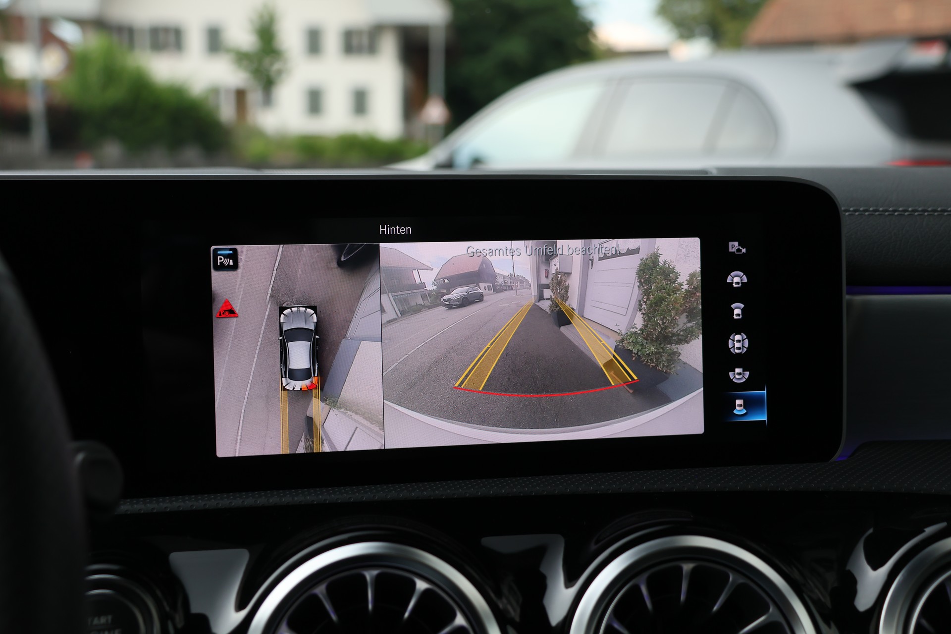 MERCEDES-BENZ CLA 200 AMG Line 7G-DCT (CH)-image-21