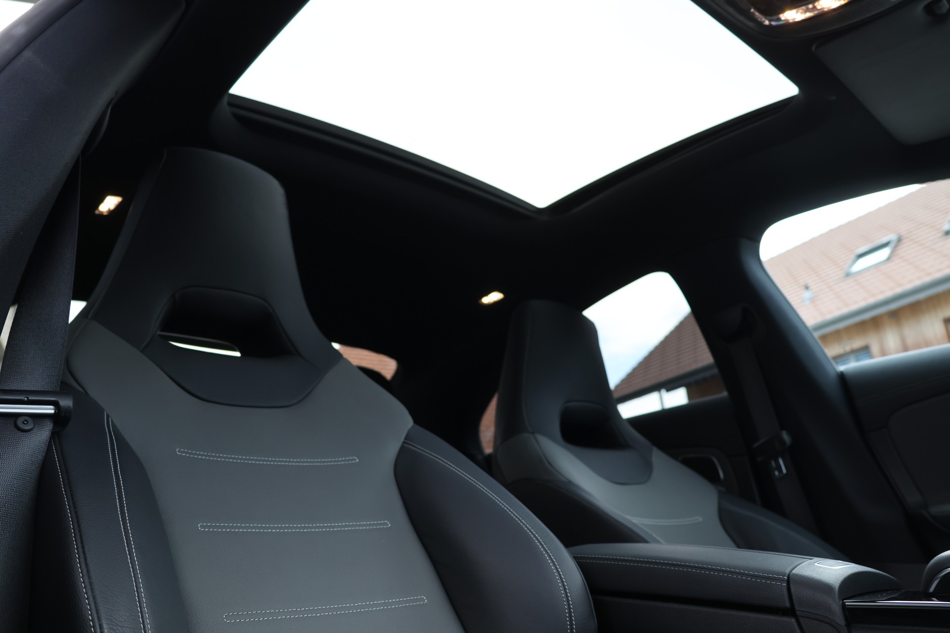MERCEDES-BENZ CLA 200 AMG Line 7G-DCT (CH)-image-20