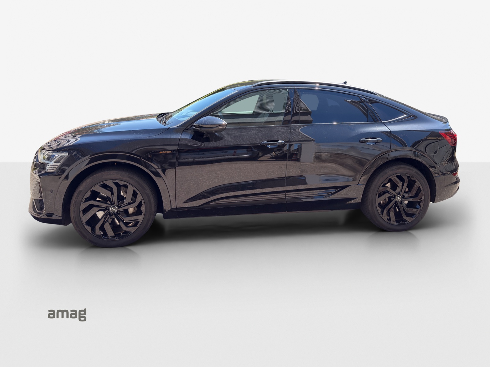 AUDI e-tron 55 Sportback S Line Black Edition quattro-image-1