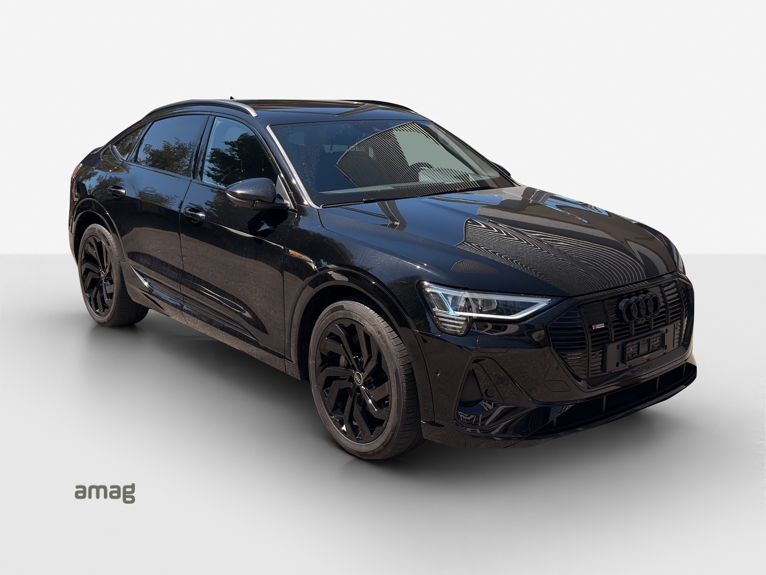 AUDI e-tron 55 Sportback S Line Black Edition quattro-image-6