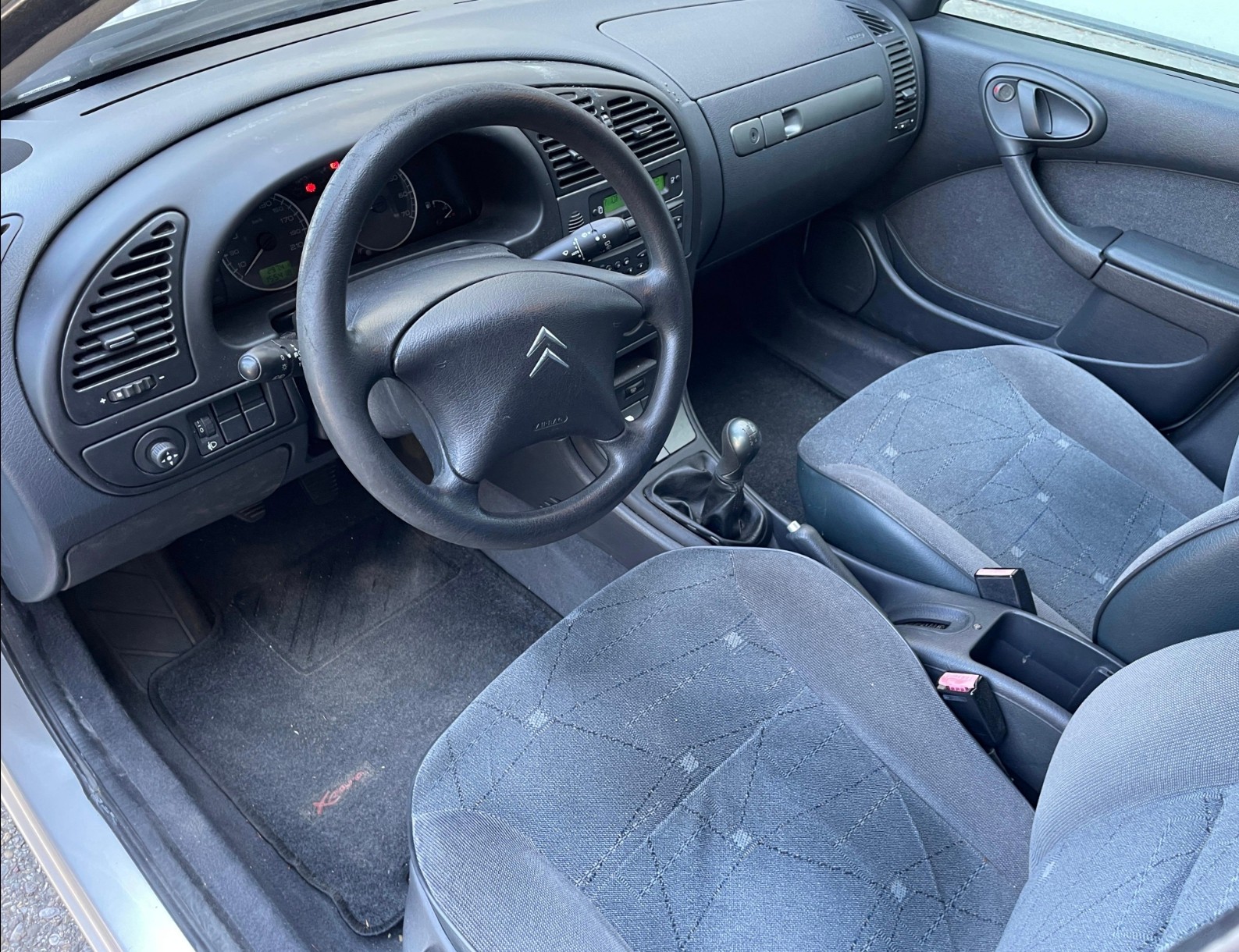 CITROEN Xsara Break 1.4i SX-image-7