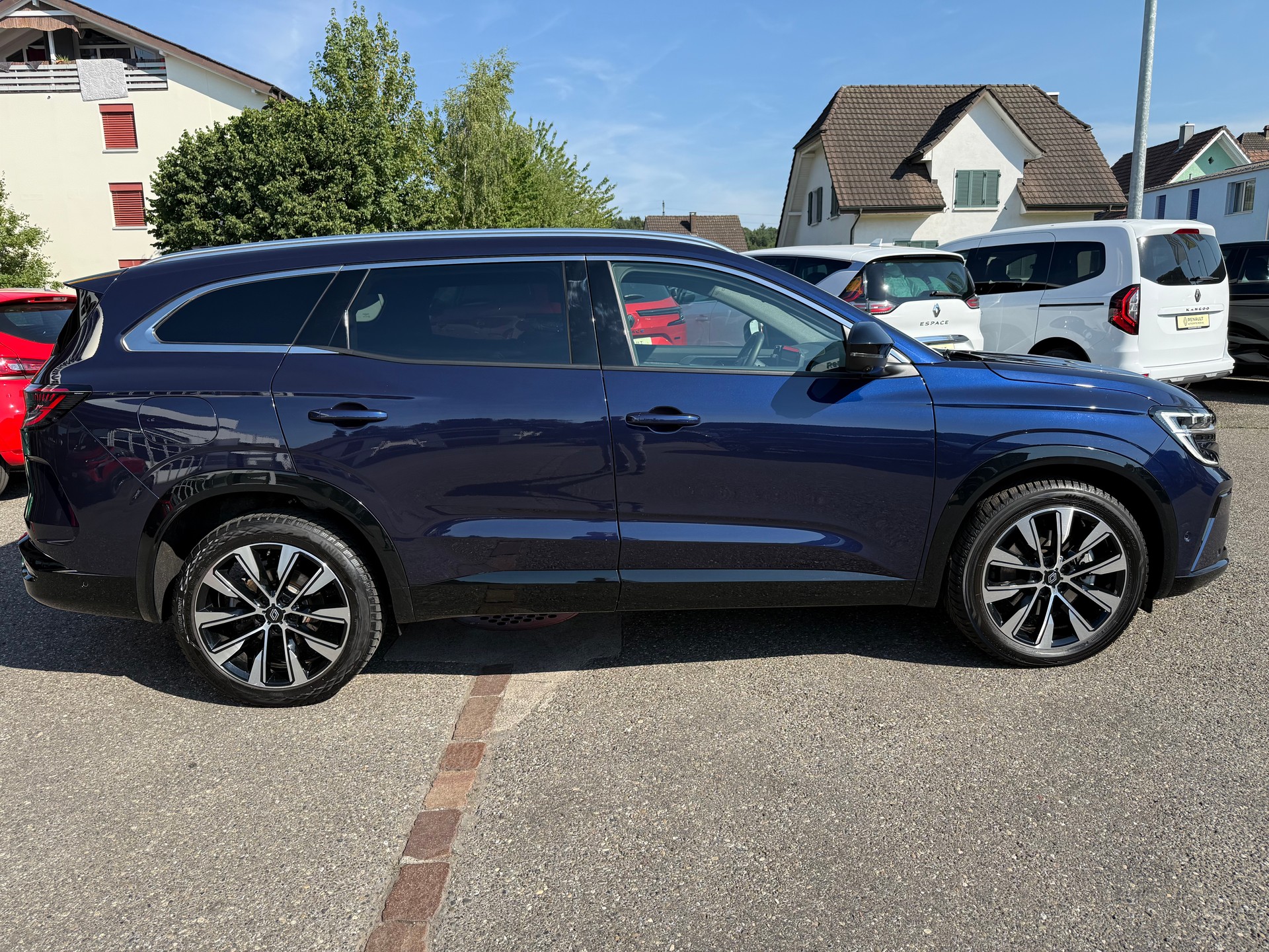 RENAULT Espace 1.2 E-Tech 200 Techno 7-Sitze-image-5