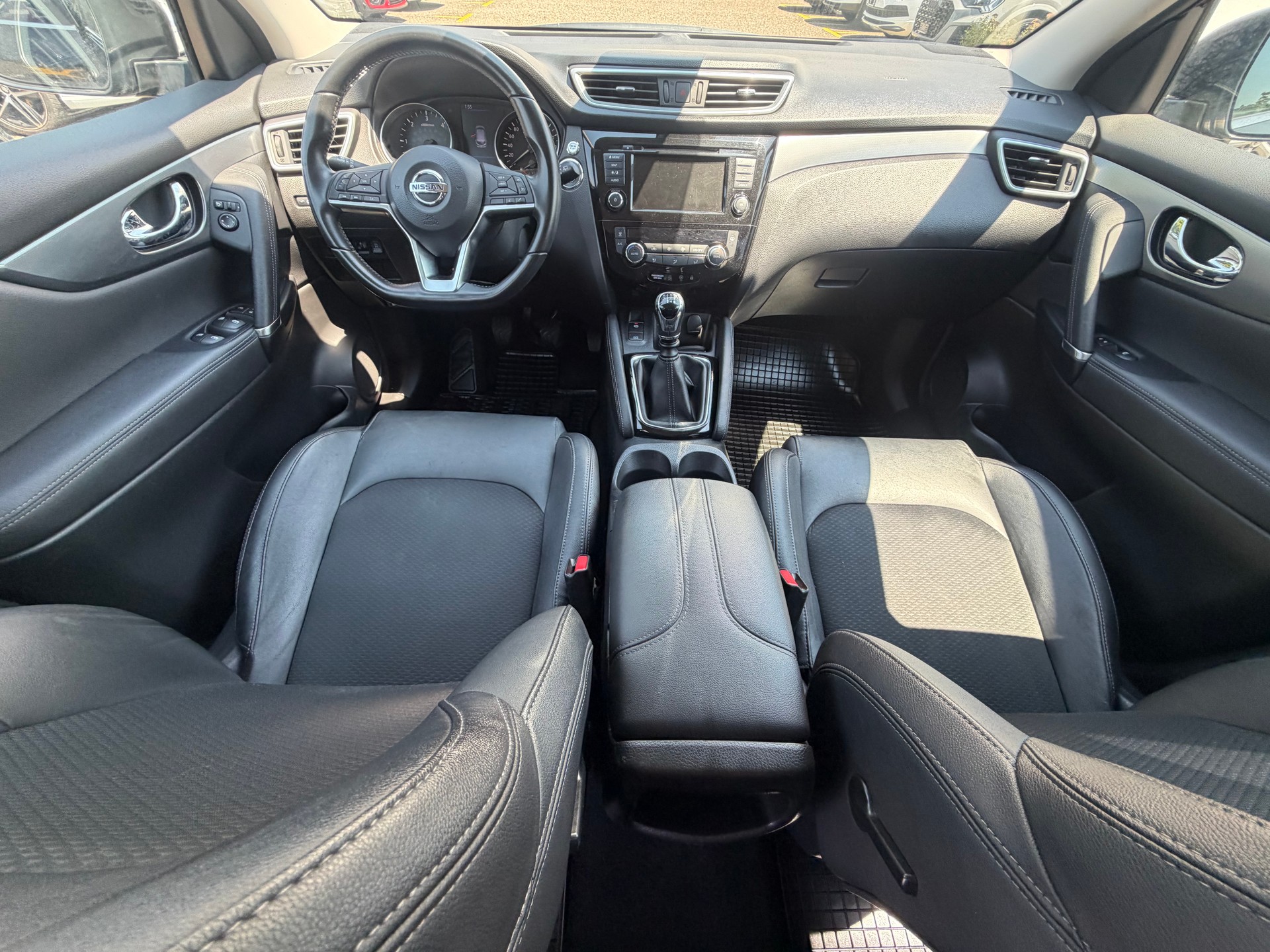 NISSAN Qashqai 1.7 dCi tekna ALL-MODE 4x4-image-11