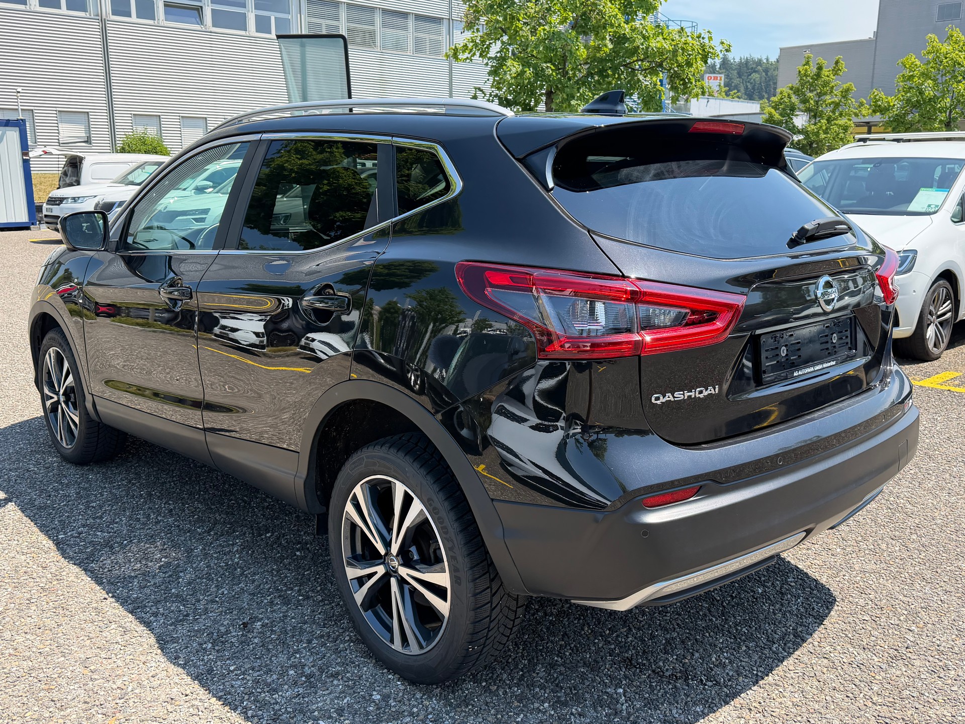 NISSAN Qashqai 1.7 dCi tekna ALL-MODE 4x4-image-6