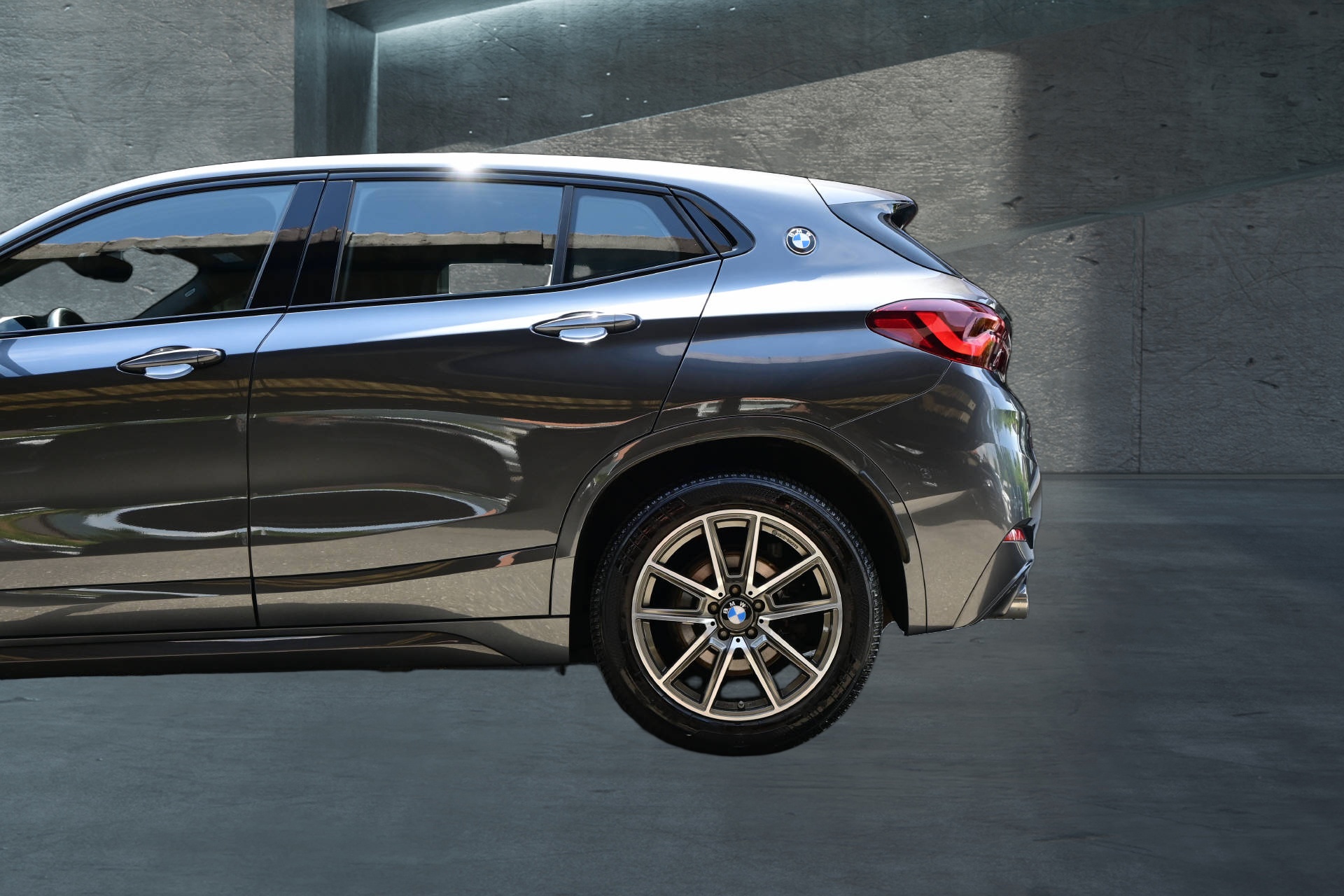 BMW X2 25e xDrive M-Sport-image-4