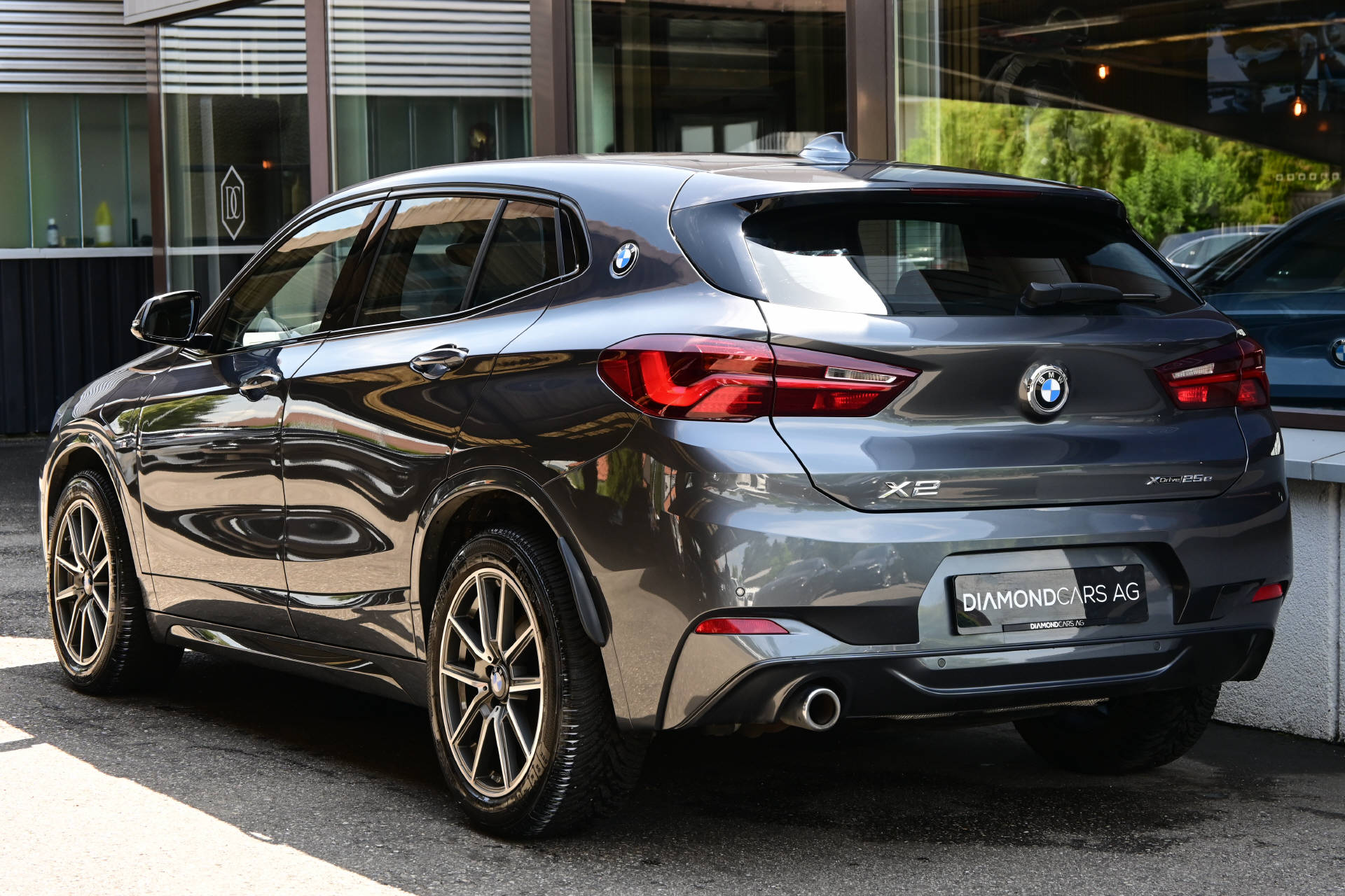 BMW X2 25e xDrive M-Sport-image-5