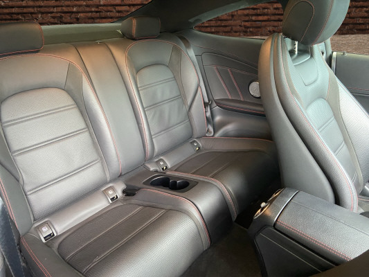 MERCEDES-BENZ C 43 AMG 4Matic-image-12