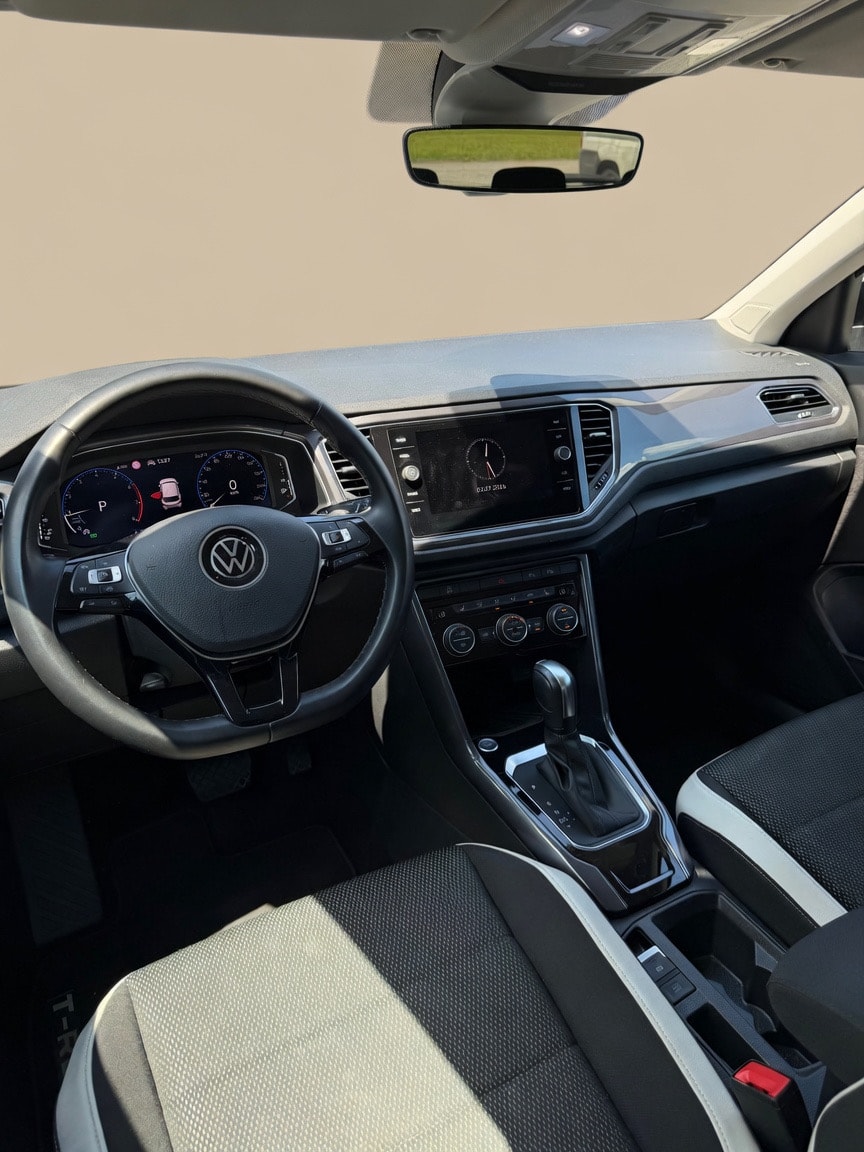 VW T-Roc 1.5 TSI EVO Sport DSG-image-8
