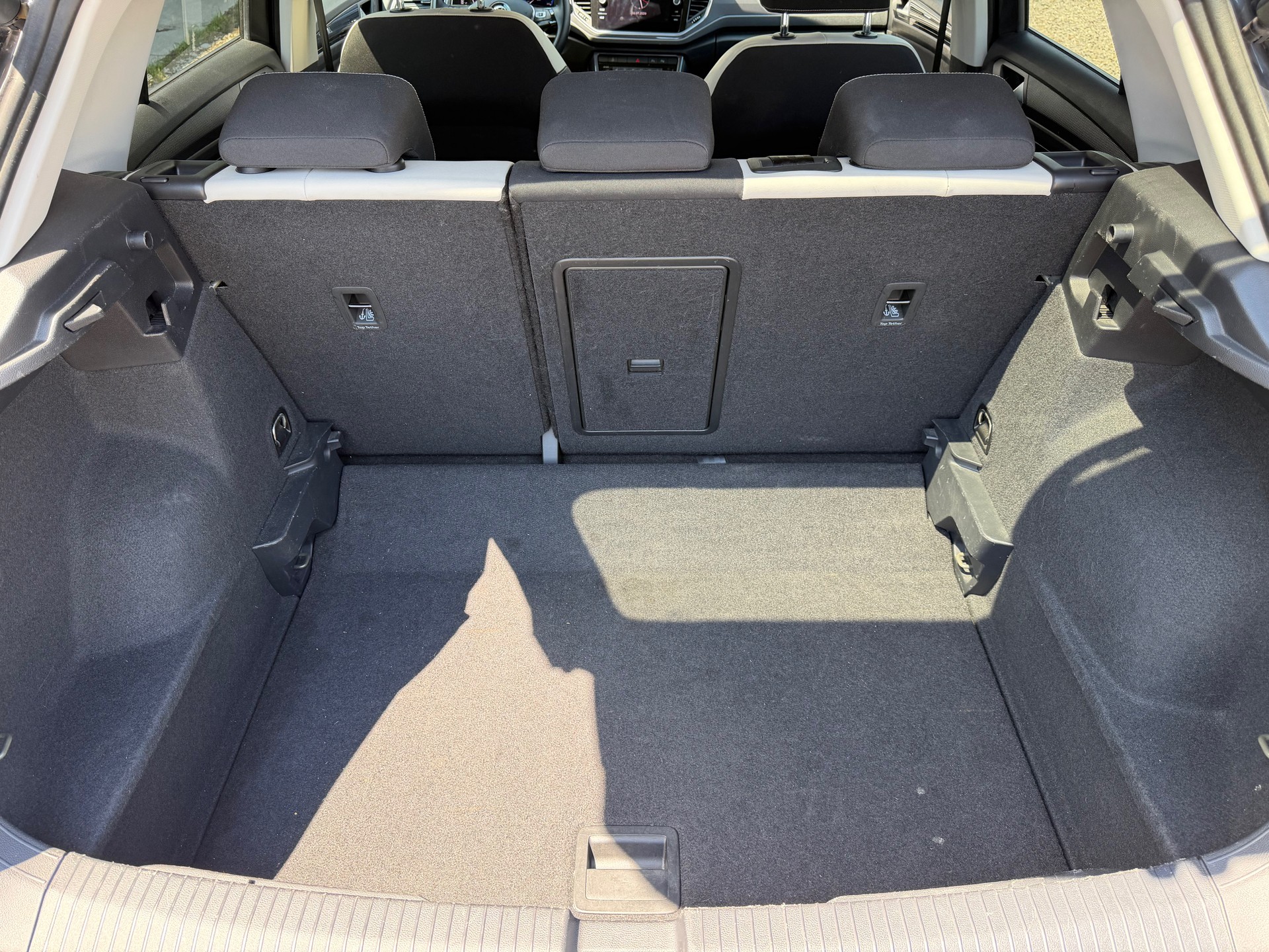 VW T-Roc 1.5 TSI EVO Sport DSG-image-11