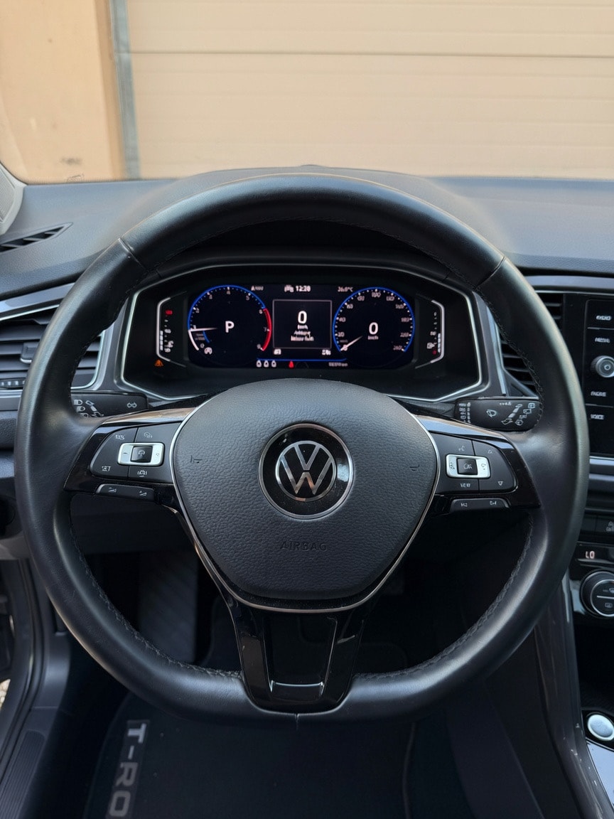 VW T-Roc 1.5 TSI EVO Sport DSG-image-6