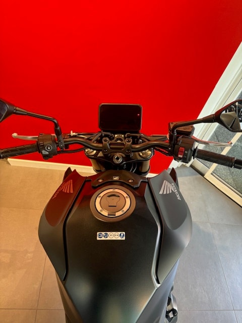HONDA CB 1000 Hornet SP-image-9