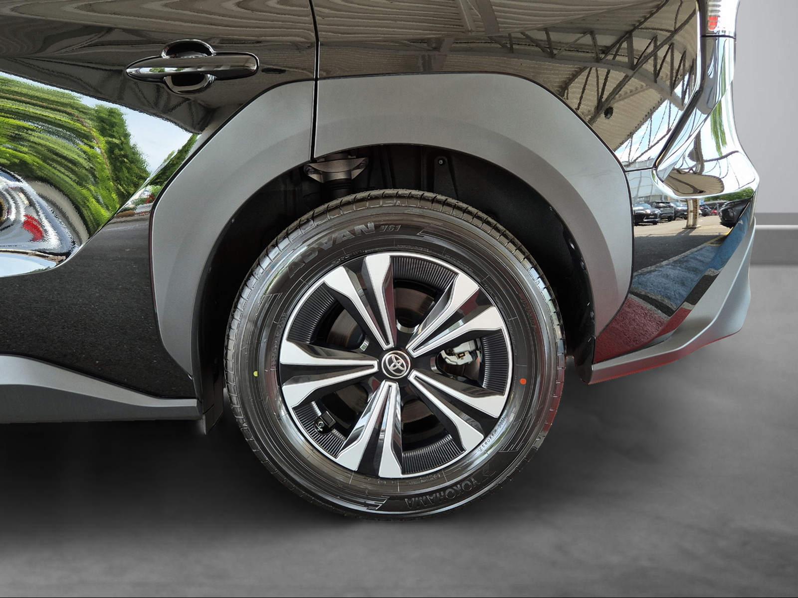 TOYOTA bZ4X Trend-image-12
