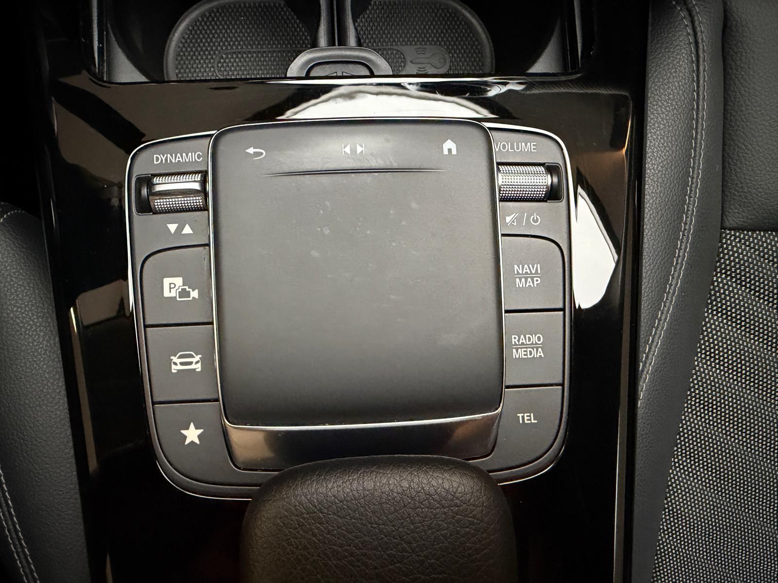 MERCEDES-BENZ CLA 180 d Progressive Shooting Brake-image-22