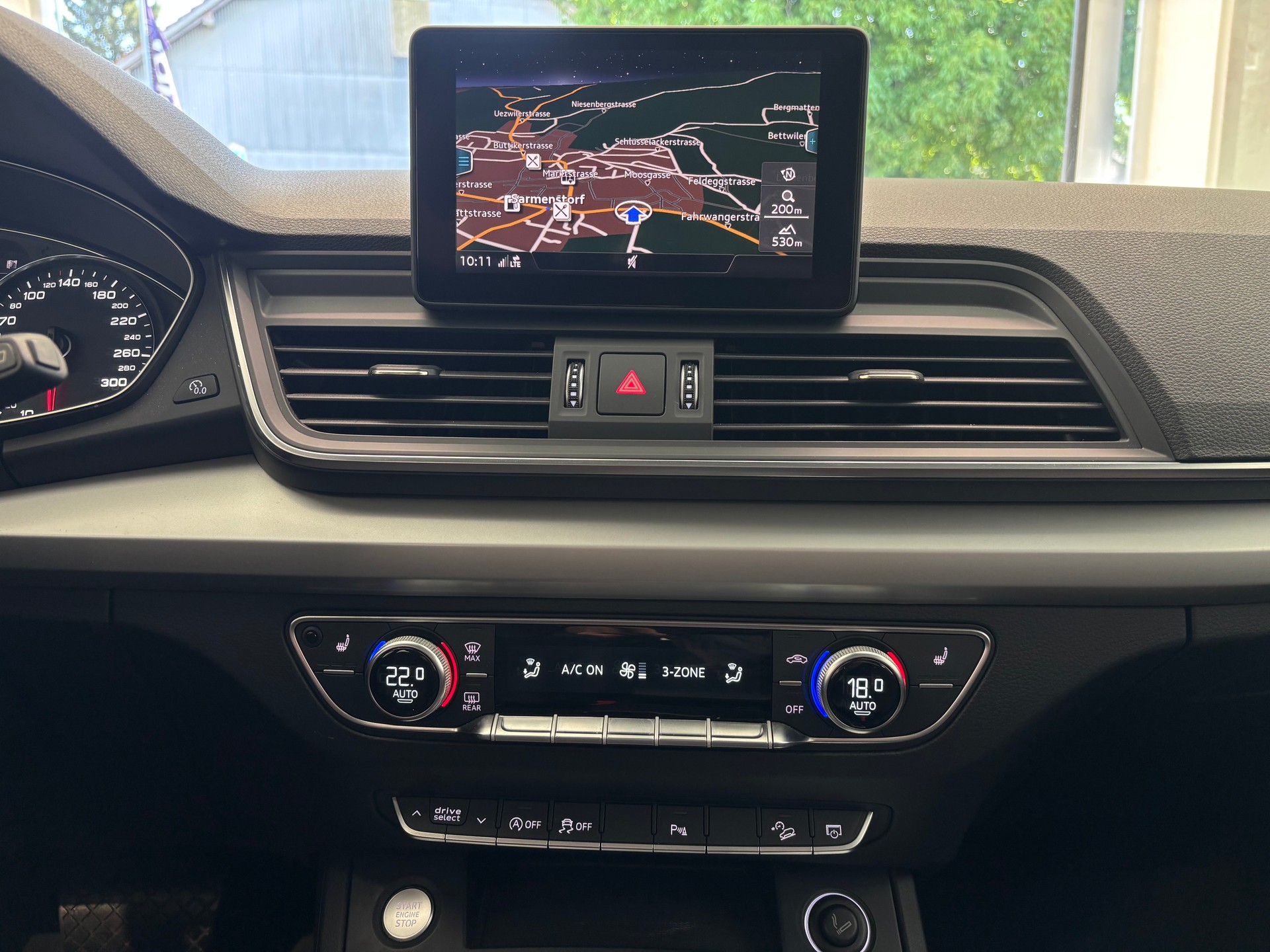 AUDI Q5 2.0 TFSI sport quattro S-tronic-image-10