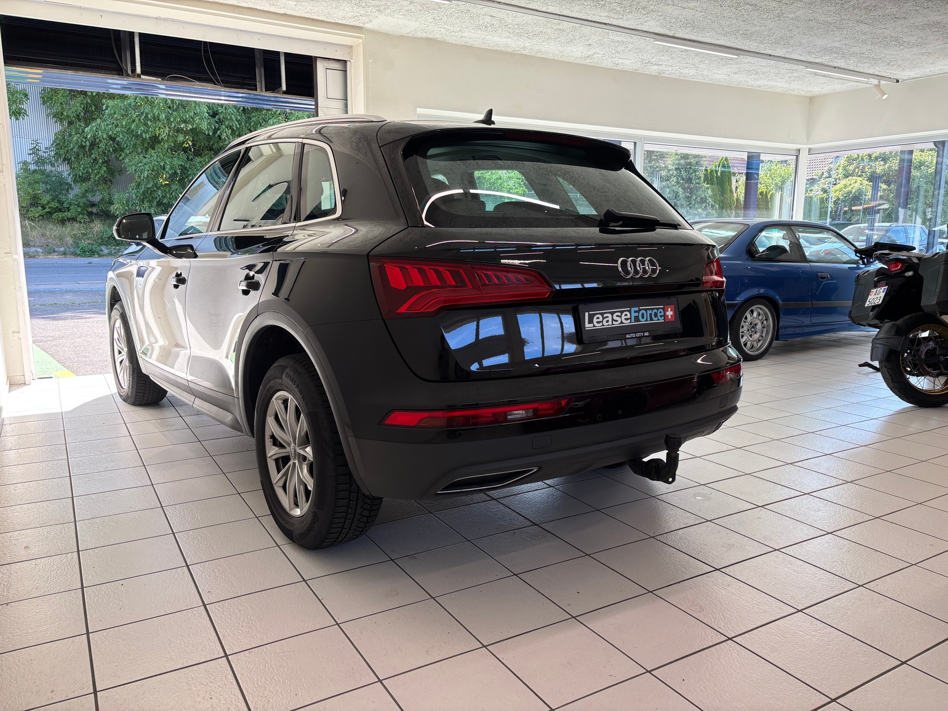 AUDI Q5 2.0 TFSI sport quattro S-tronic-image-5
