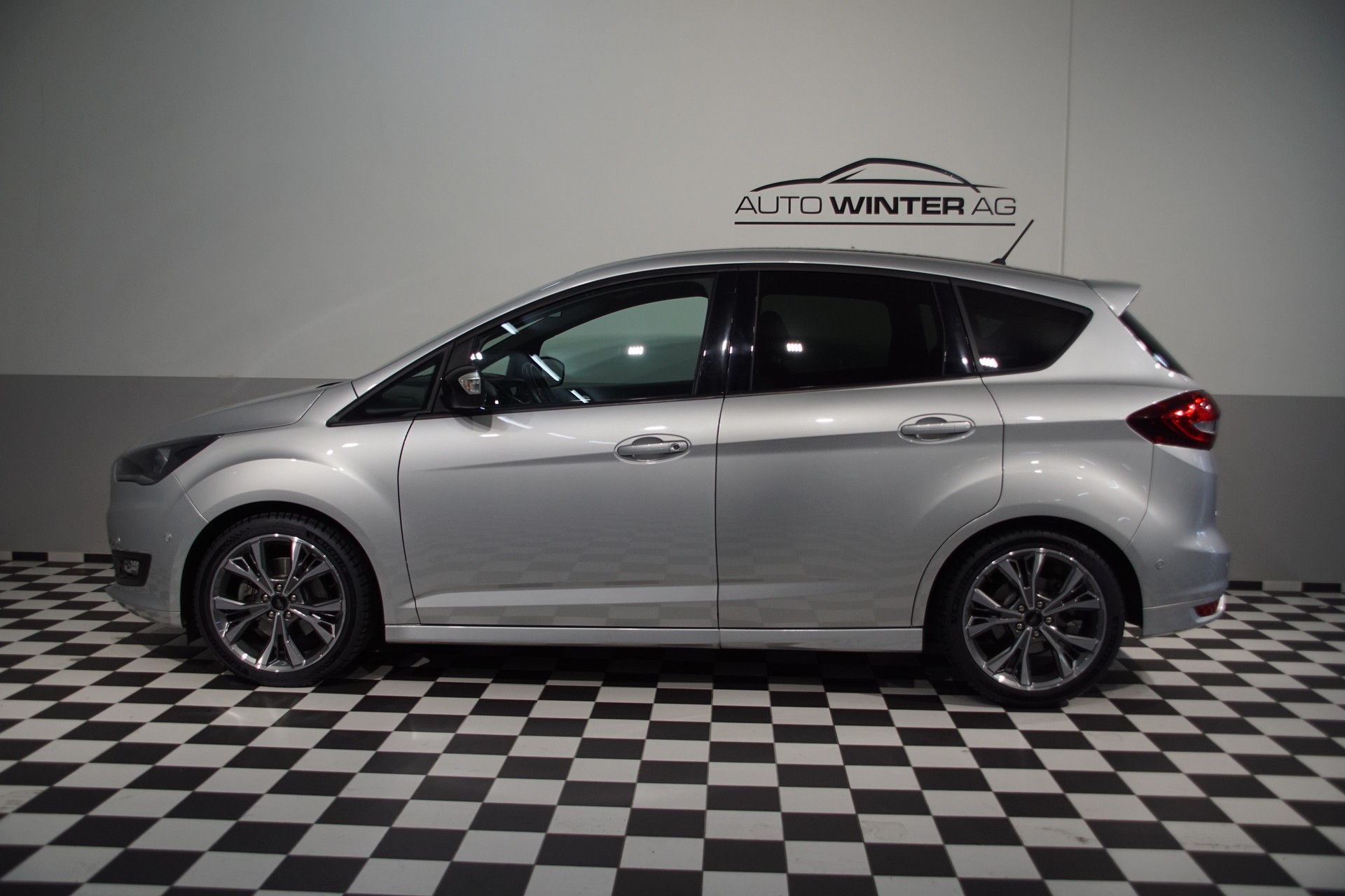 FORD C-Max 2.0 TDCi Sport PowerShift-image-8