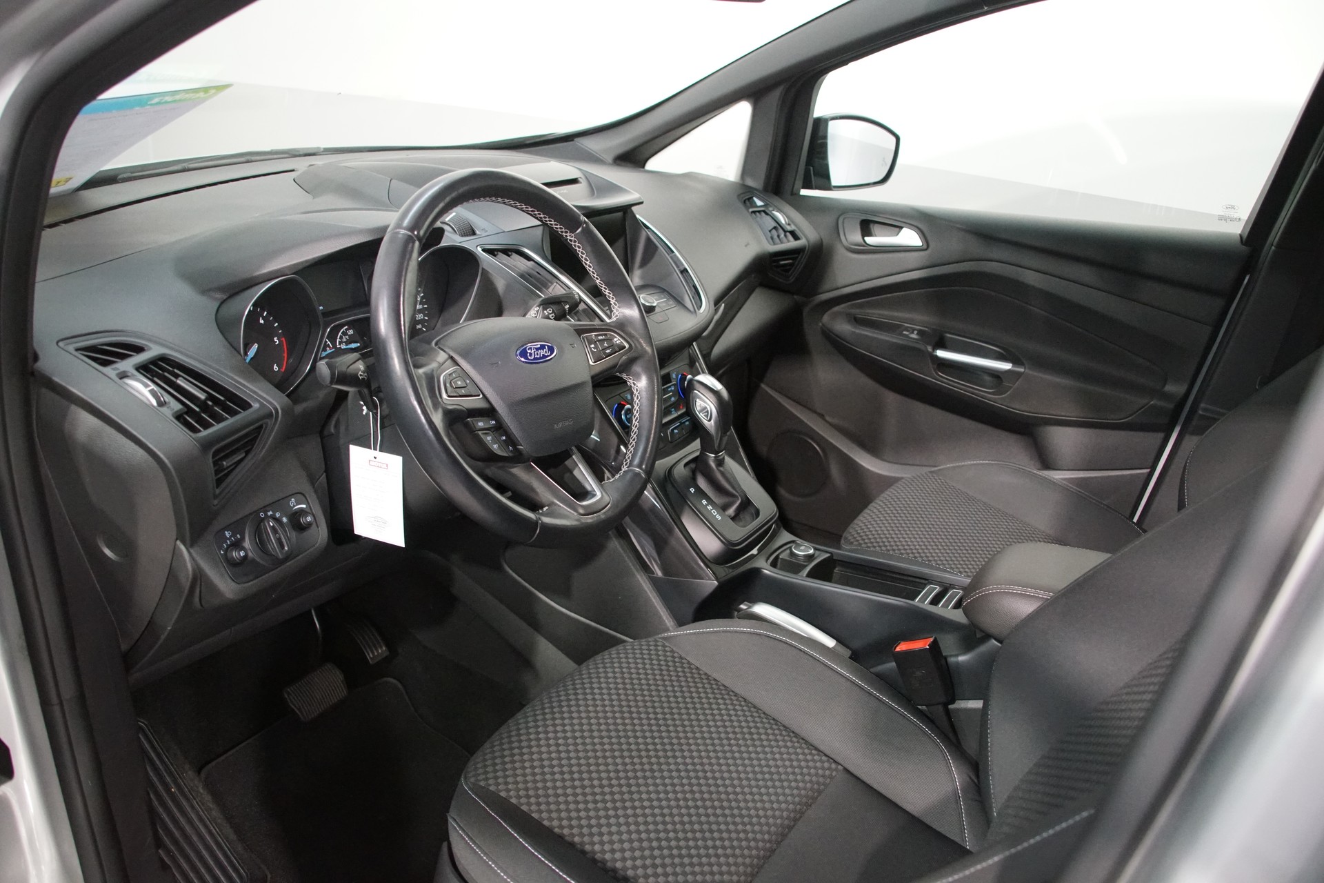 FORD C-Max 2.0 TDCi Sport PowerShift-image-9