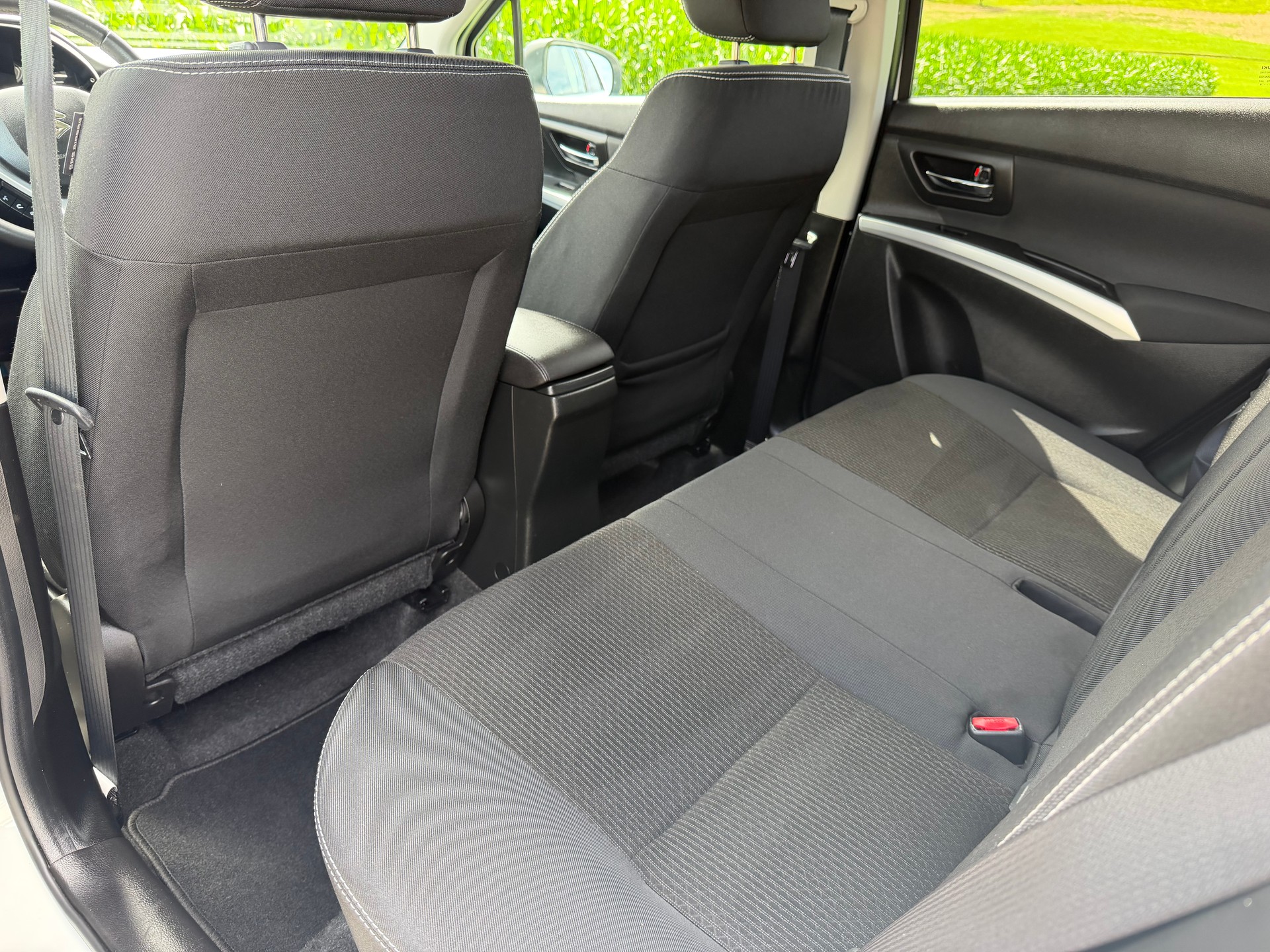 SUZUKI SX4 S-Cross 1.6 TD Sergio Cellano 4WD-image-13