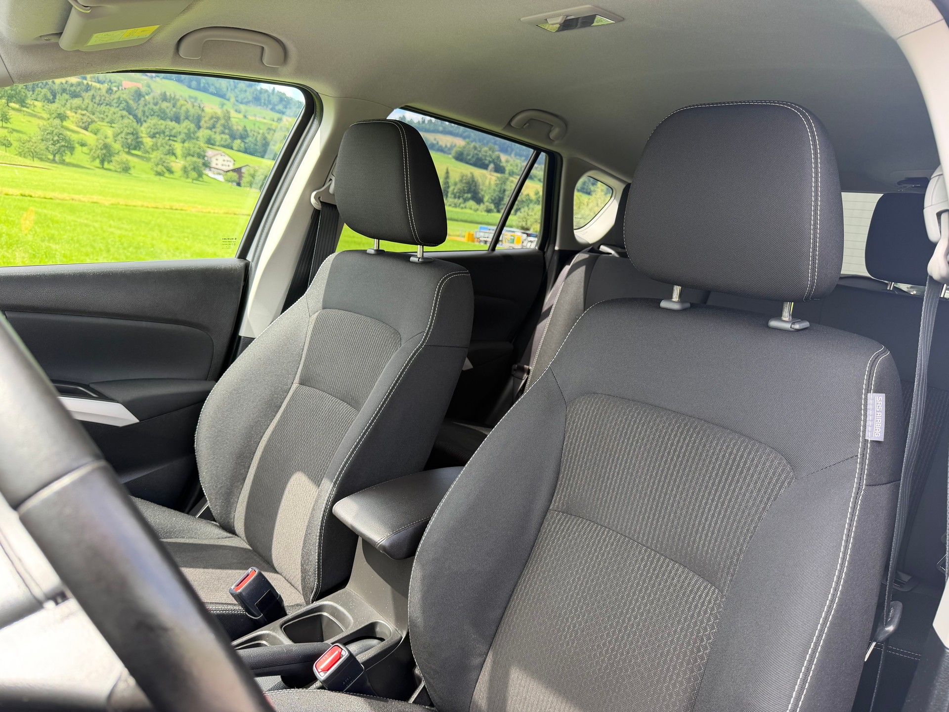 SUZUKI SX4 S-Cross 1.6 TD Sergio Cellano 4WD-image-9