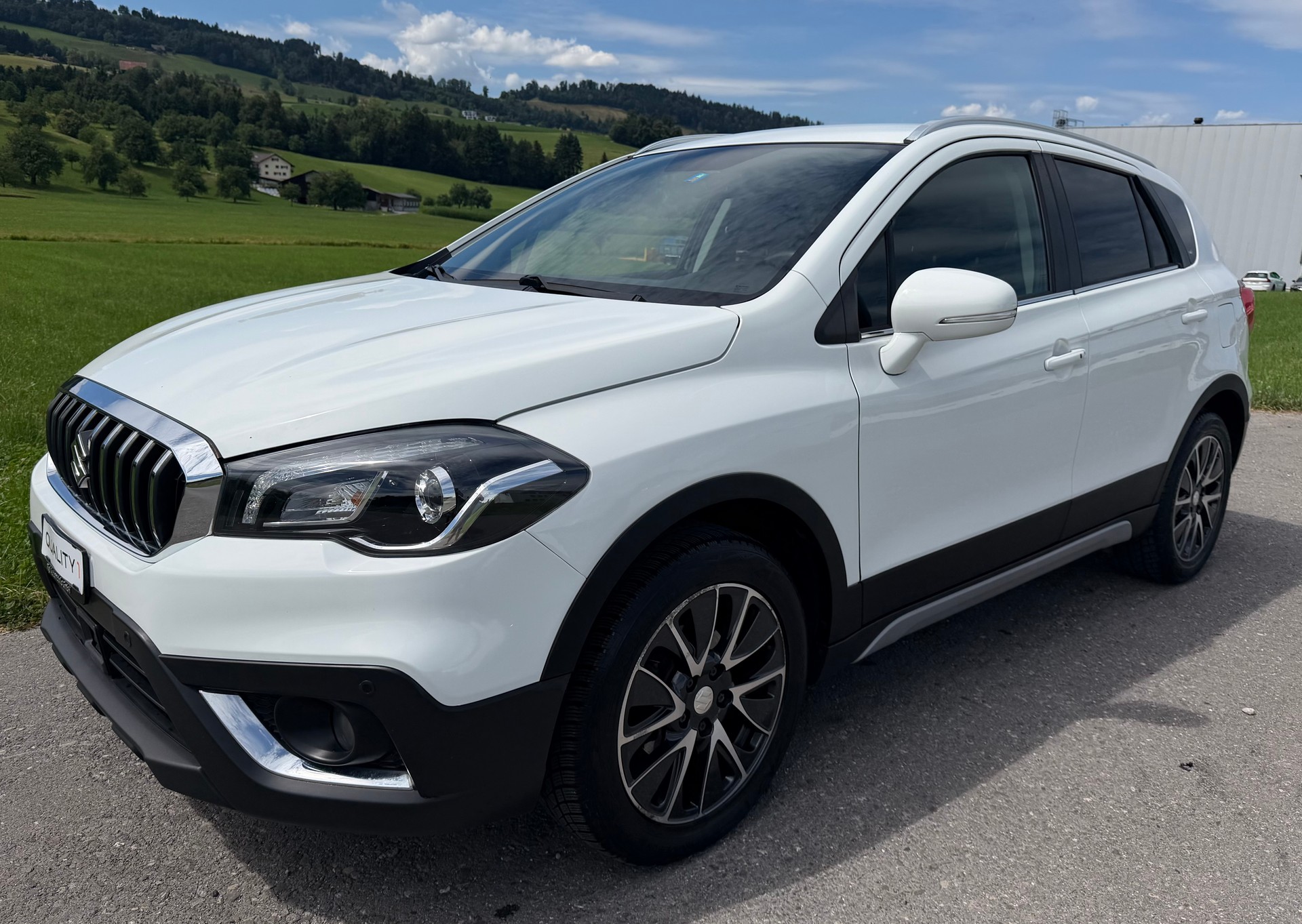 SUZUKI SX4 S-Cross 1.6 TD Sergio Cellano 4WD-image-1