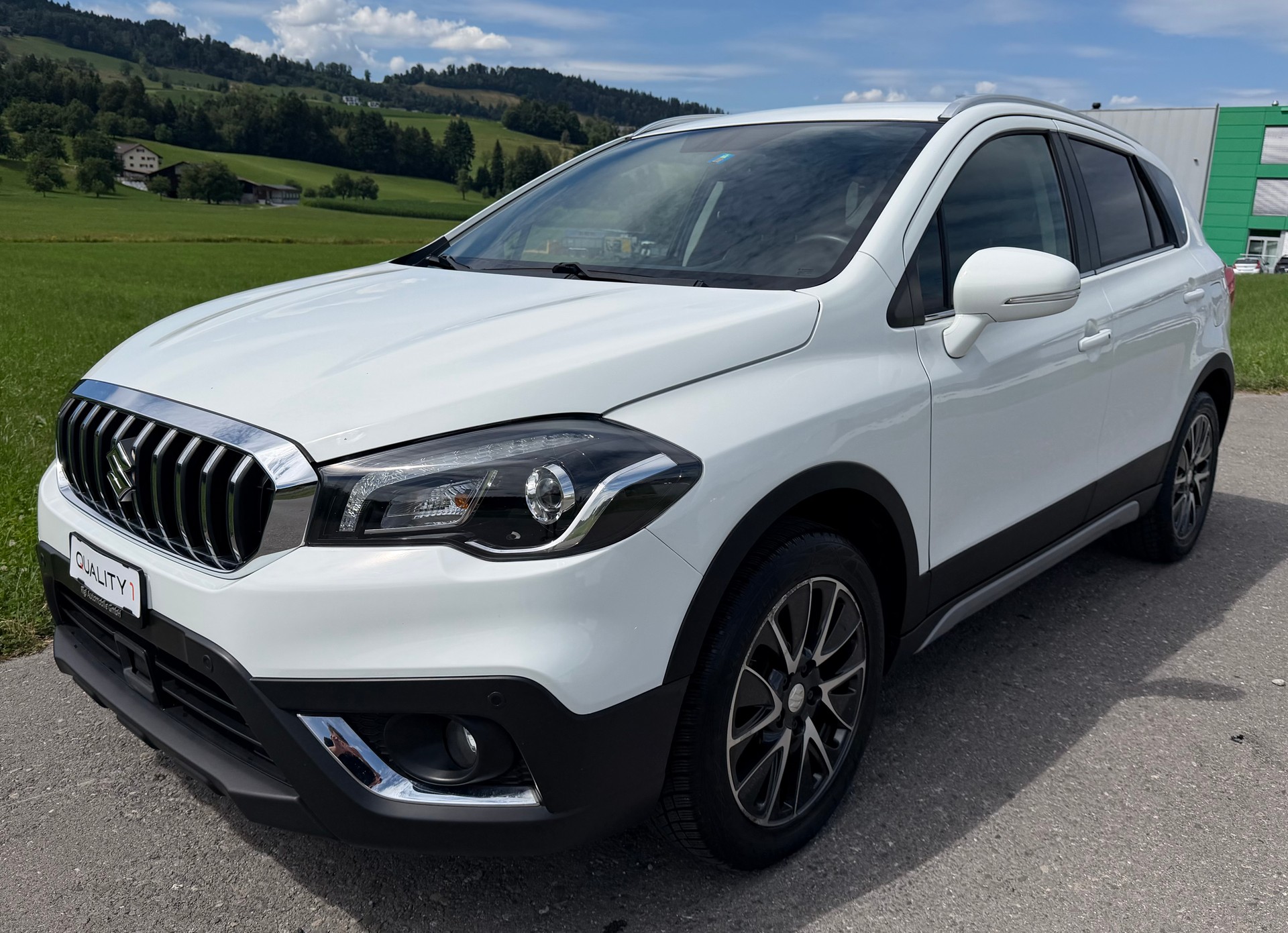 SUZUKI SX4 S-Cross 1.6 TD Sergio Cellano 4WD-image-0
