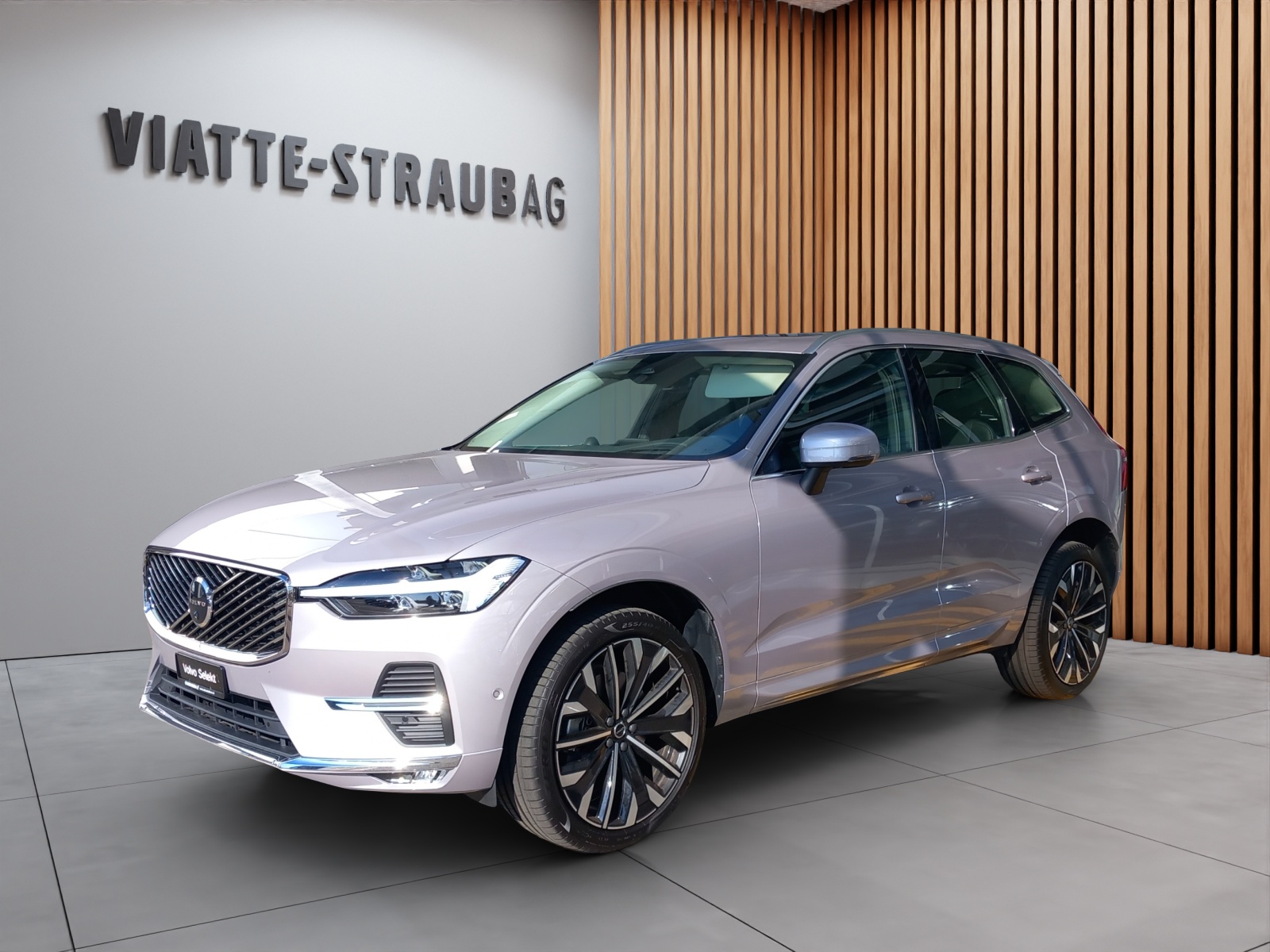 VOLVO XC60 2.0 B5 MH Ultra Bright AWD-image-0
