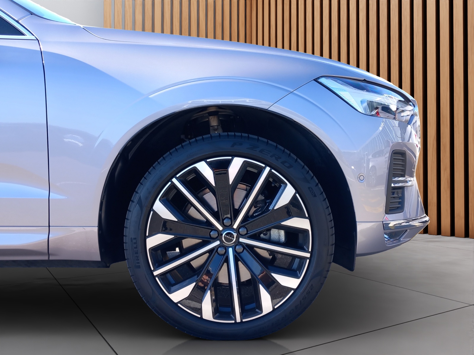 VOLVO XC60 2.0 B5 MH Ultra Bright AWD-image-24