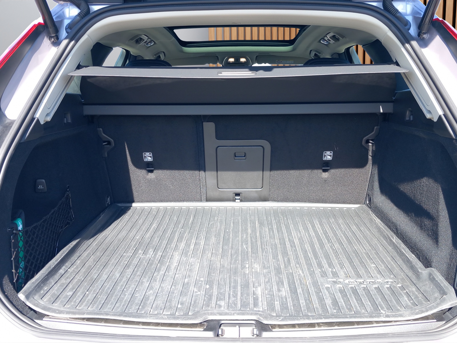 VOLVO XC60 2.0 B5 MH Ultra Bright AWD-image-20