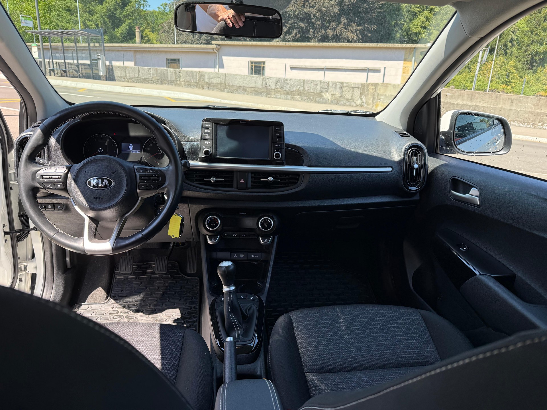 KIA Picanto 1.2 CVVT Swiss City Line-image-6