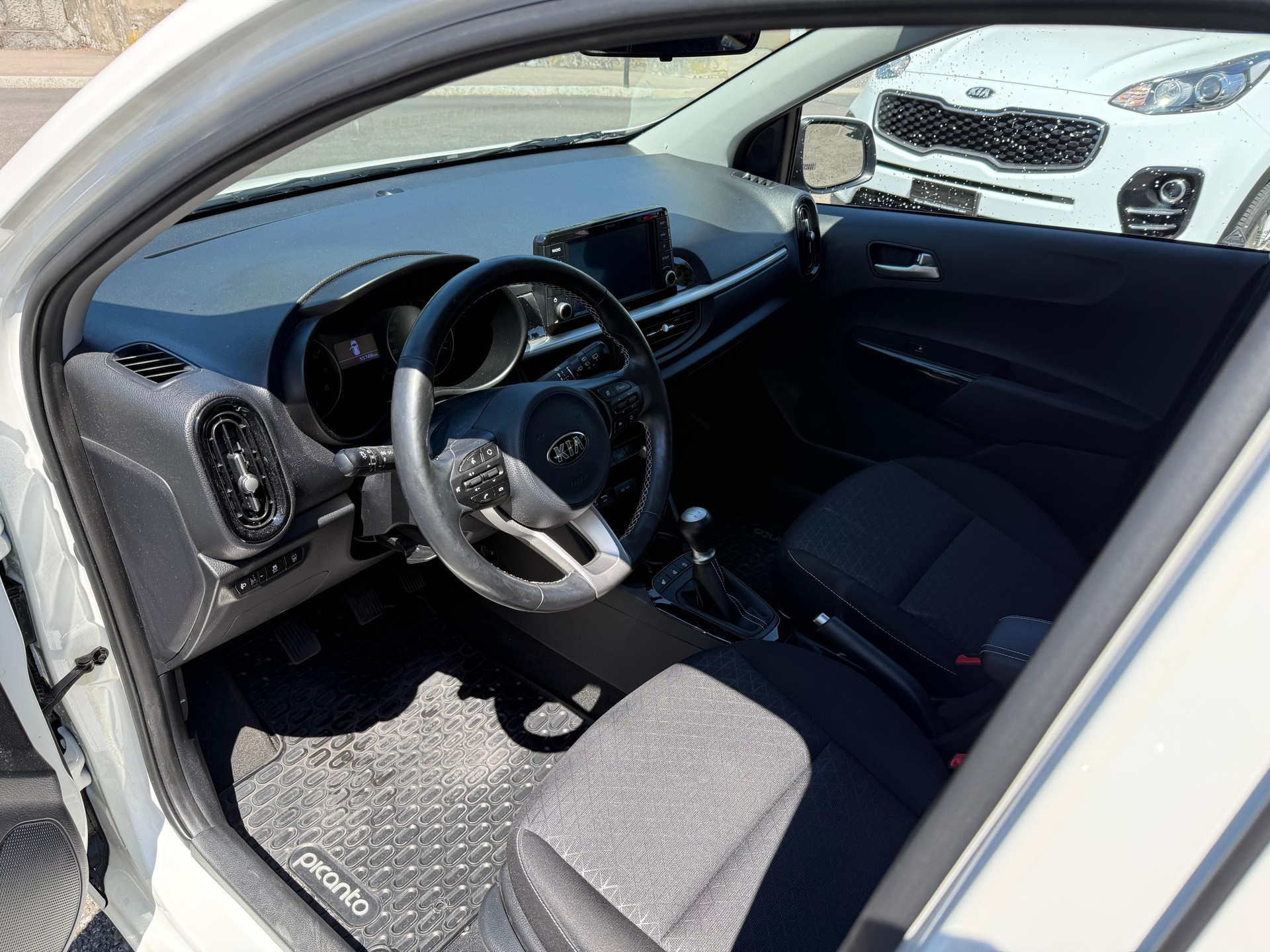 KIA Picanto 1.2 CVVT Swiss City Line-image-4