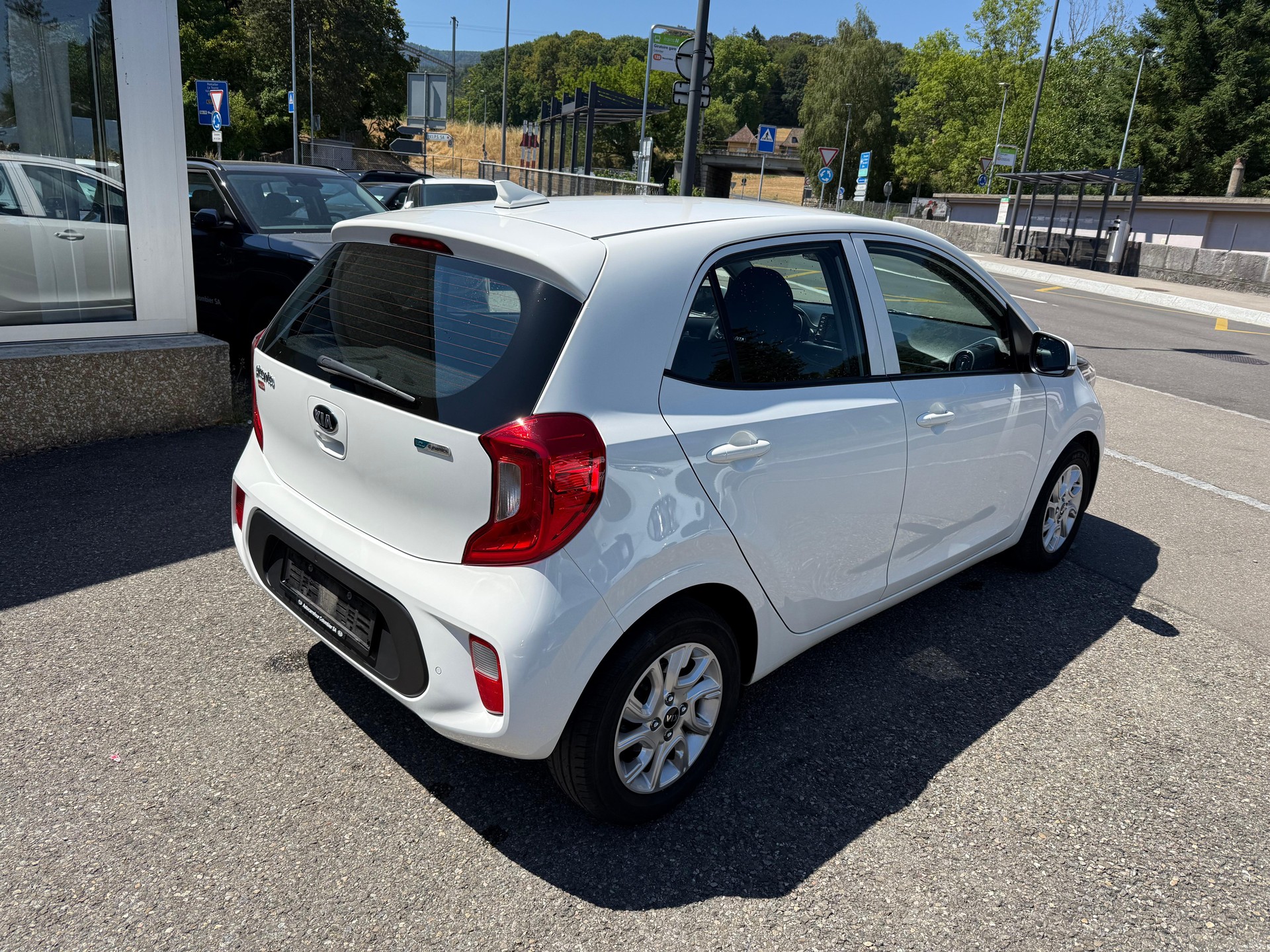 KIA Picanto 1.2 CVVT Swiss City Line-image-3