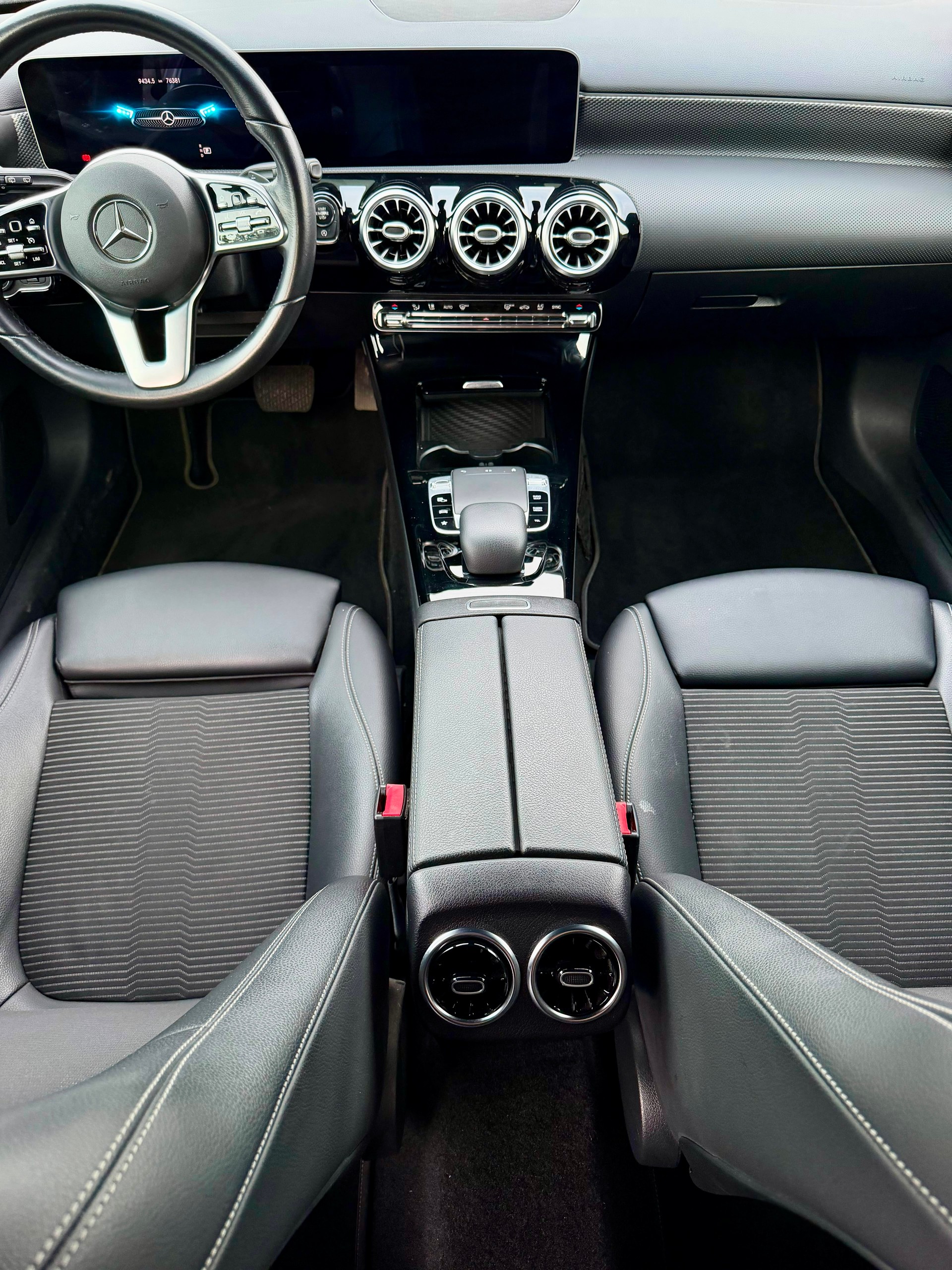 MERCEDES-BENZ A 180 Progressive 7G-DCT-image-8