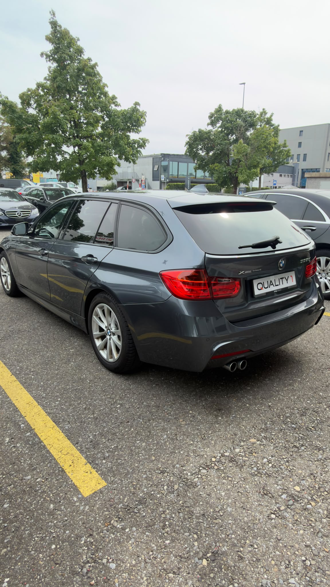 BMW 335d xDrive Touring Steptronic-image-5