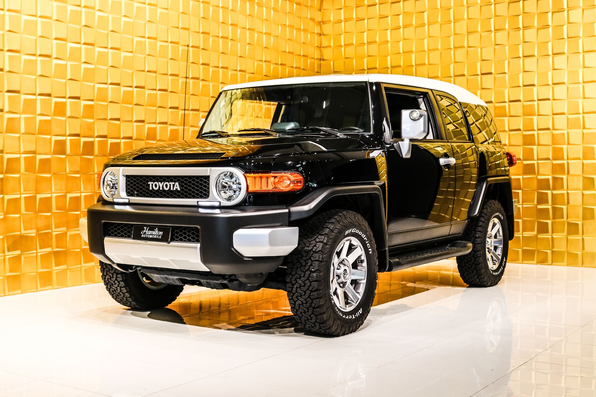 TOYOTA FJ Cruiser GXR 4.0 Automatic-image-3