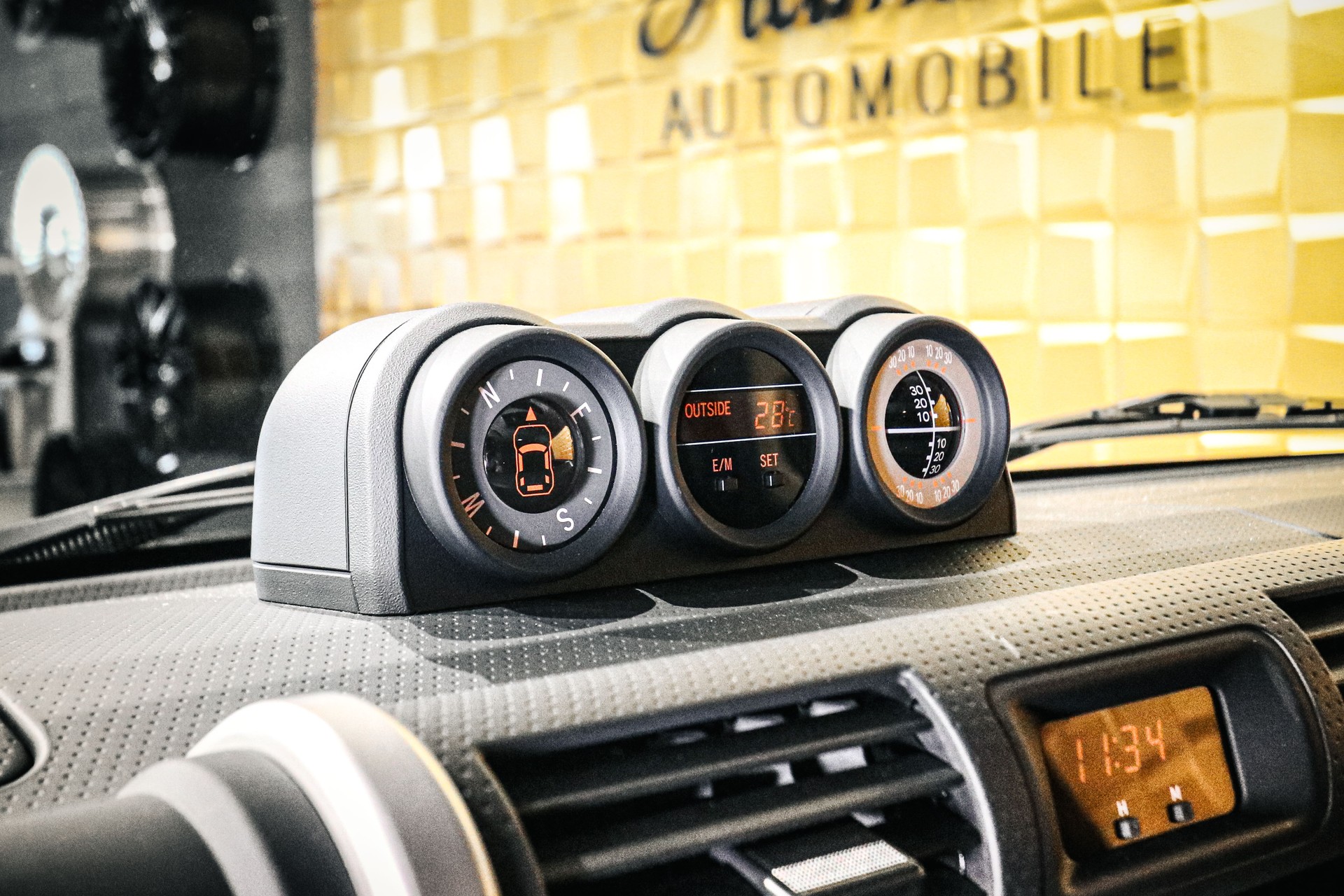 TOYOTA FJ Cruiser GXR 4.0 Automatic-image-18
