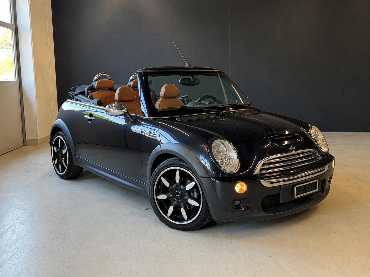 MINI Cooper S Cabriolet Steptronic-image-5