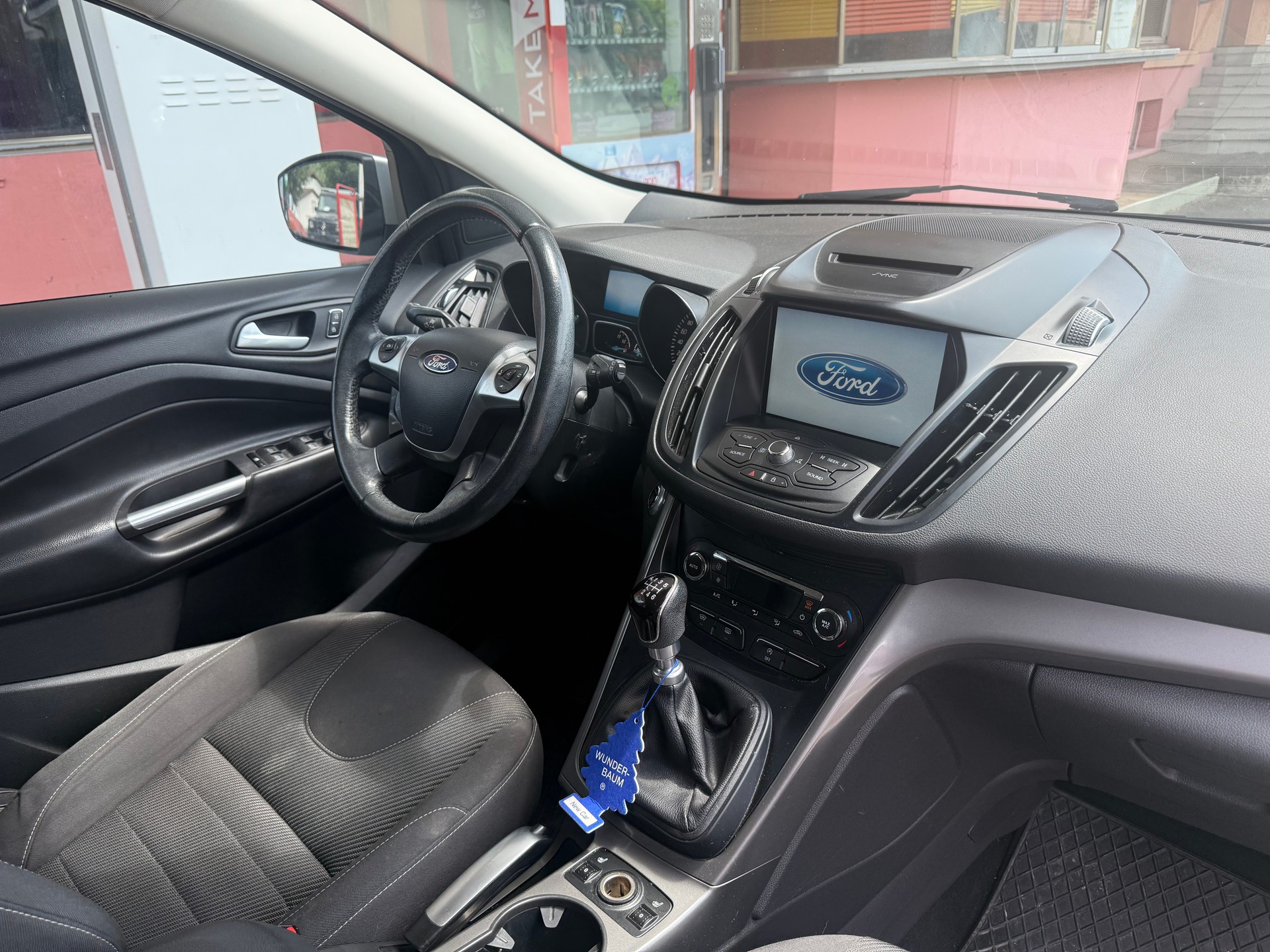 FORD Kuga 2.0 TDCi Titanium 4WD-image-10