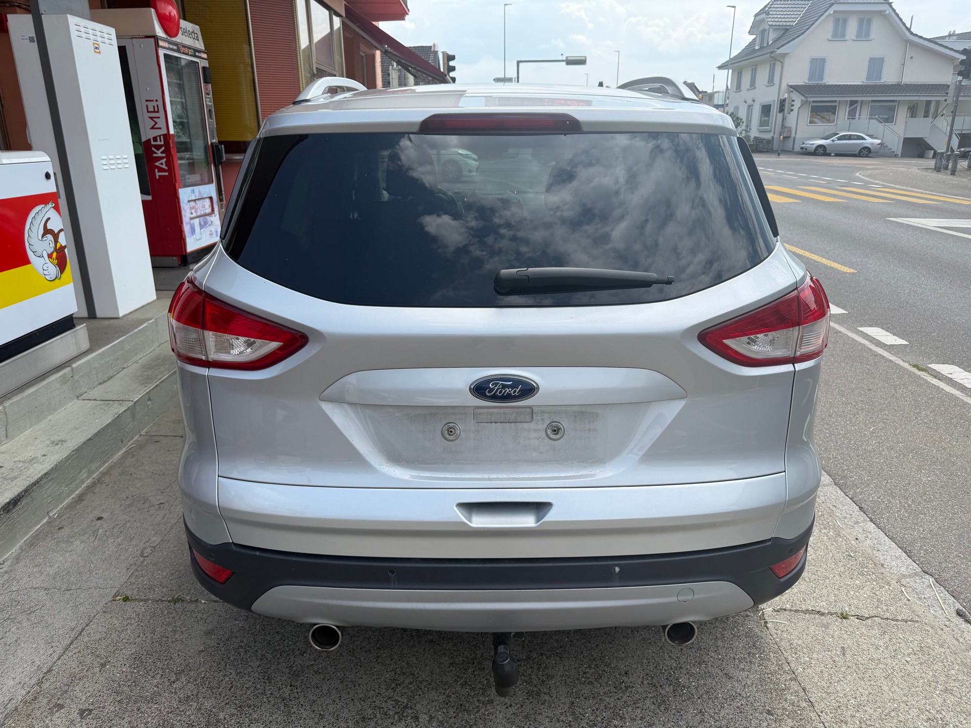 FORD Kuga 2.0 TDCi Titanium 4WD-image-4
