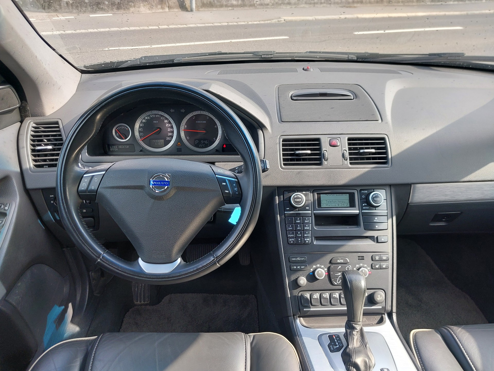 VOLVO XC90 D5 AWD Husky Edition Geartronic-image-4