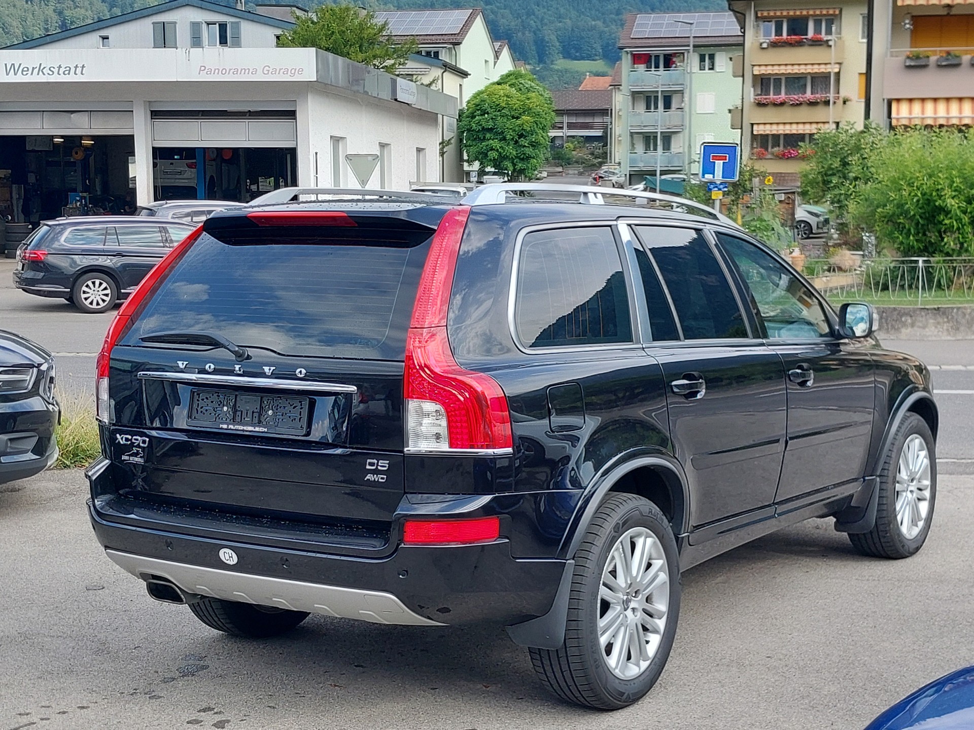 VOLVO XC90 D5 AWD Husky Edition Geartronic-image-2