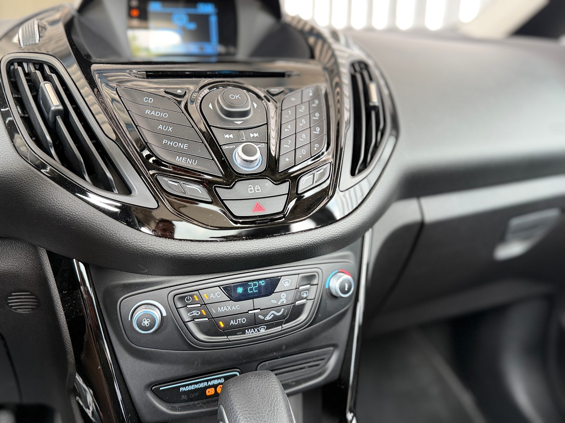FORD B-Max 1.6i Ti-VCT Titanium FPS-image-15
