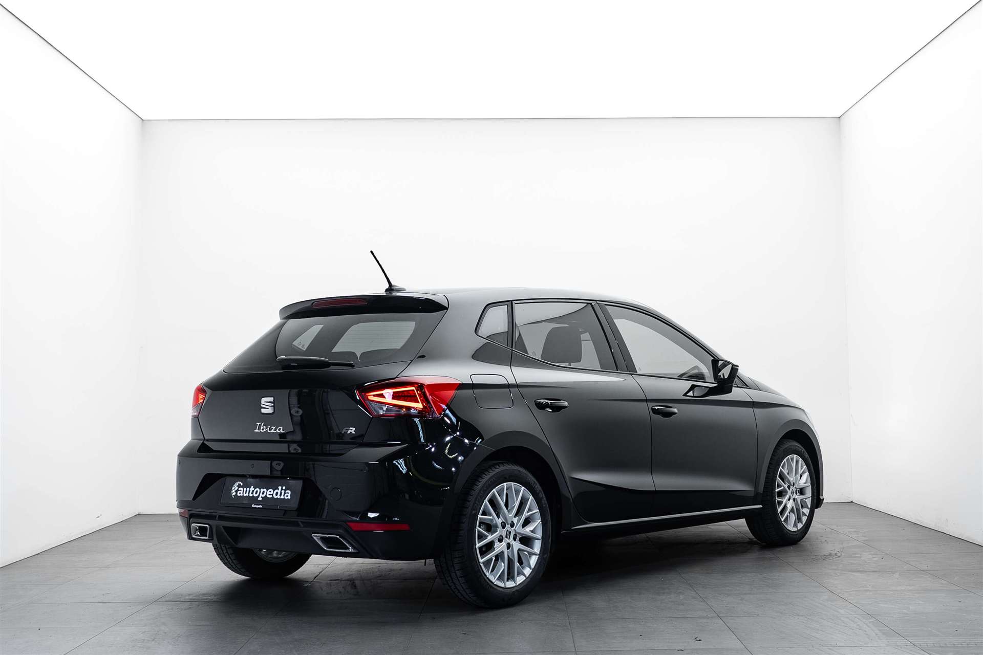 SEAT Ibiza 1.0 EcoTSI FR DSG-showroom-element-2