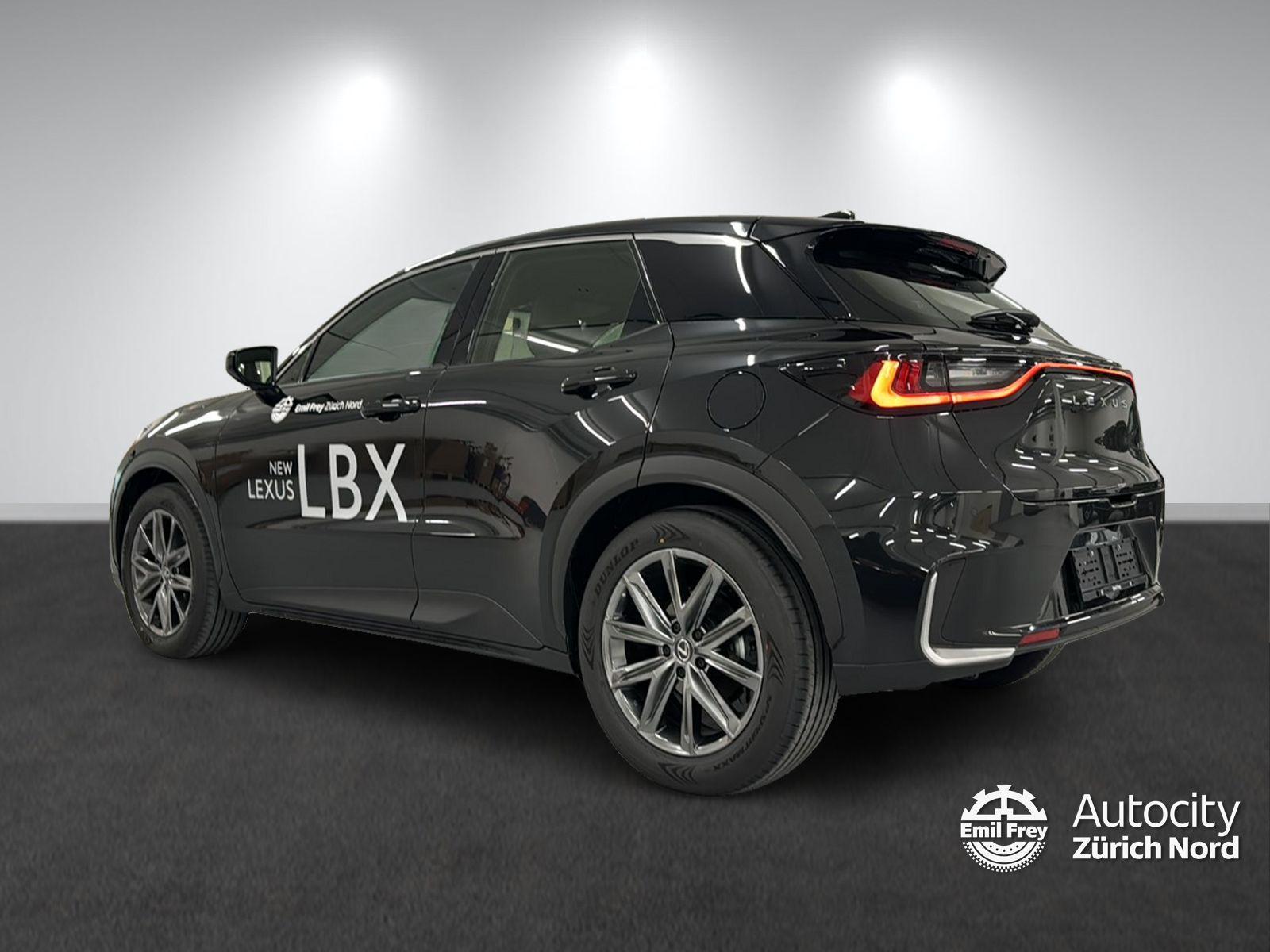 LEXUS LBX 1.5 Hybrid Relax AWD-image-2