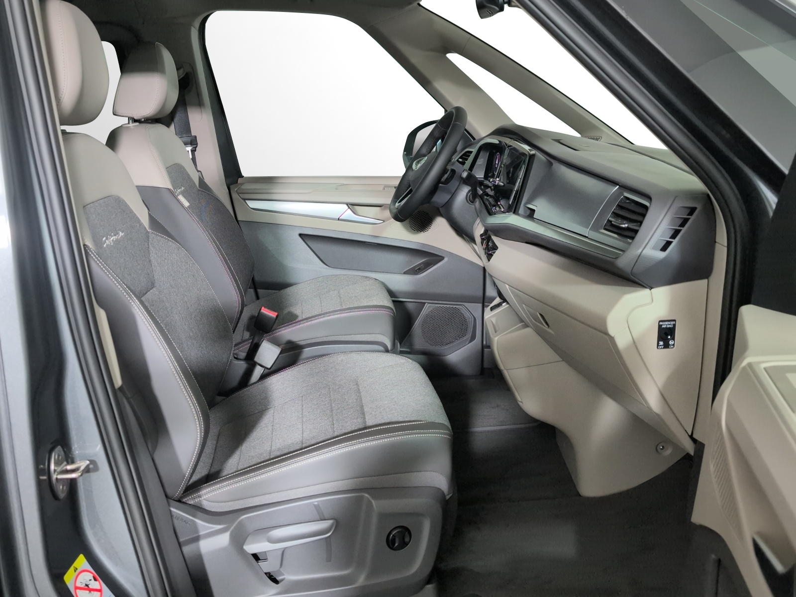 VW California eHybrid Ocean Liberty 4Motion-image-4