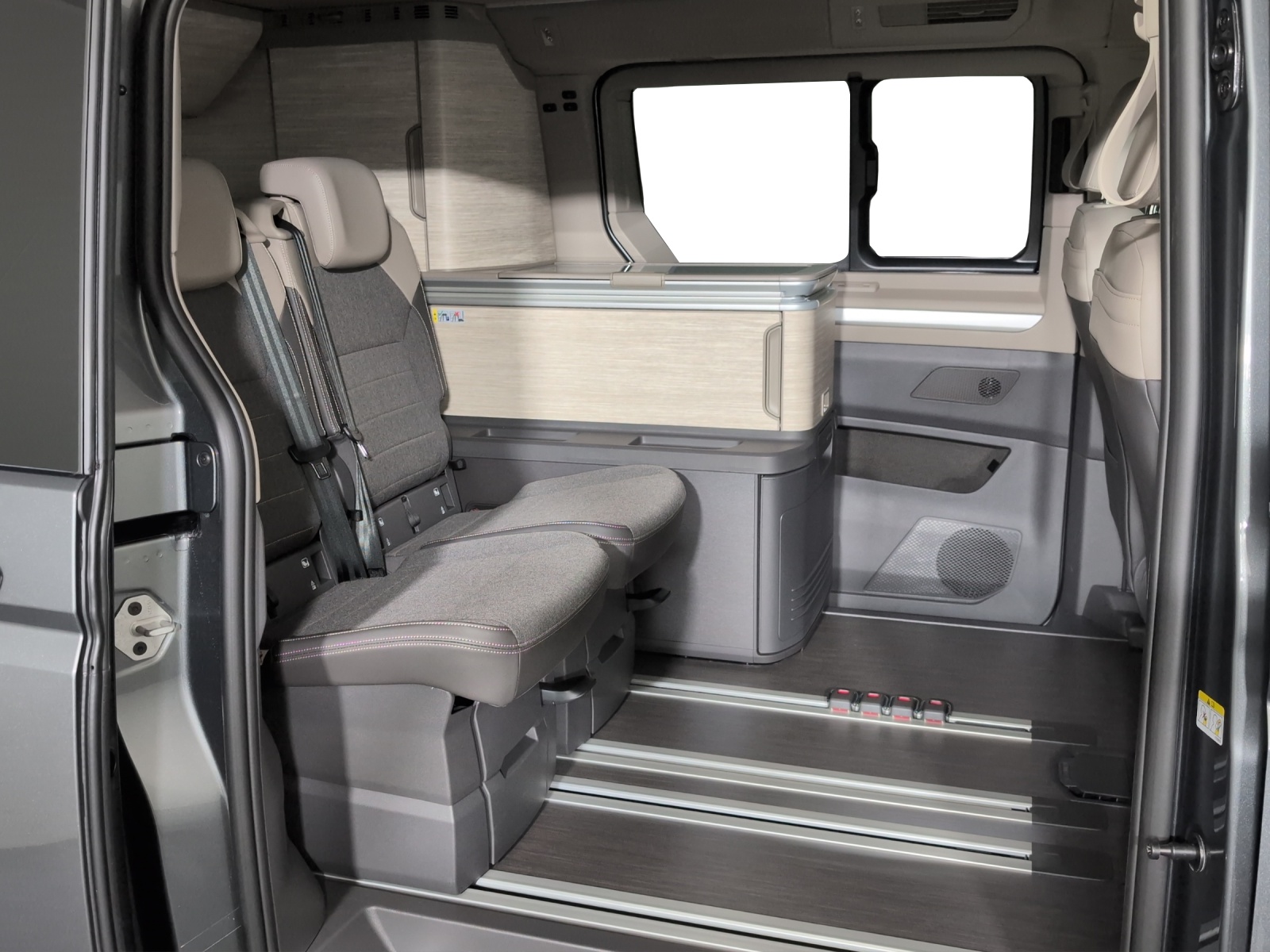 VW California eHybrid Ocean Liberty 4Motion-image-7
