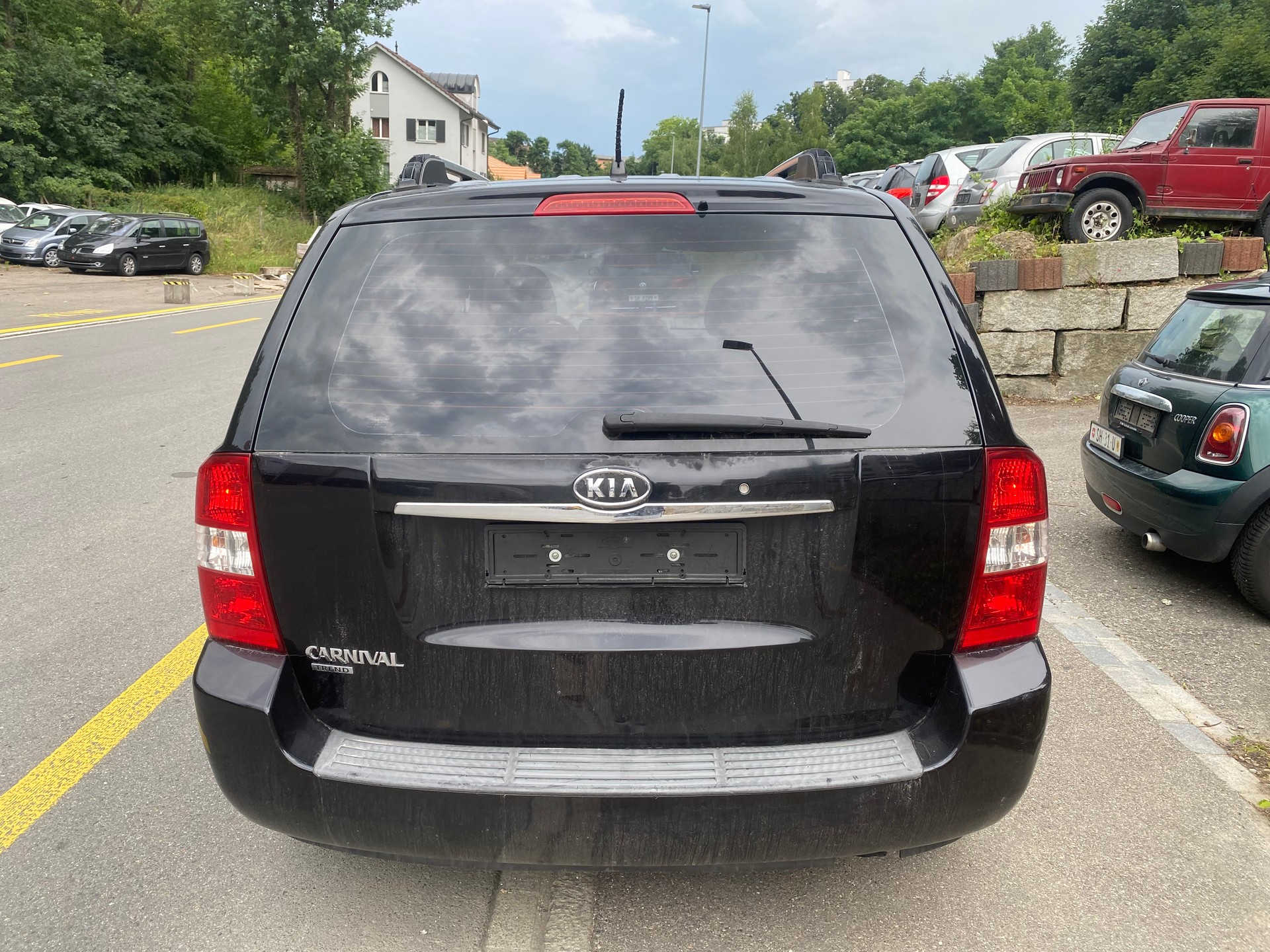 KIA Carnival 2.9 CRDi Trend-image-5