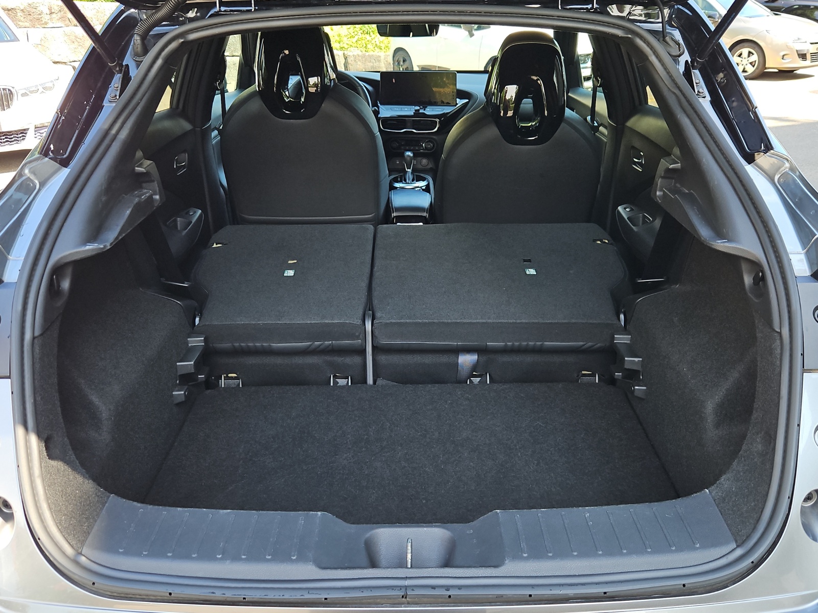 NISSAN Juke 1.0 DIG-T Tekna-image-14